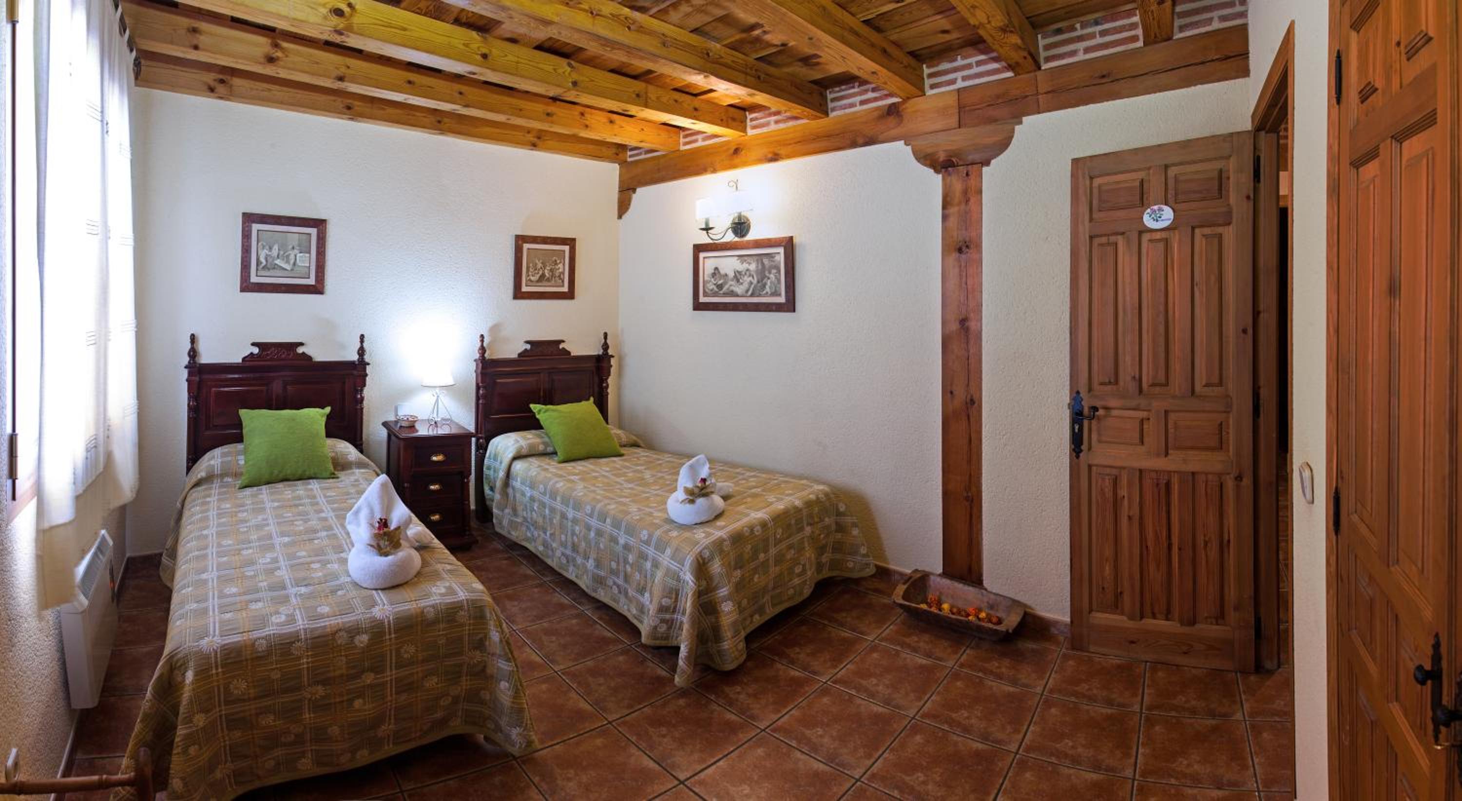 Casa de cuatro habitaciones