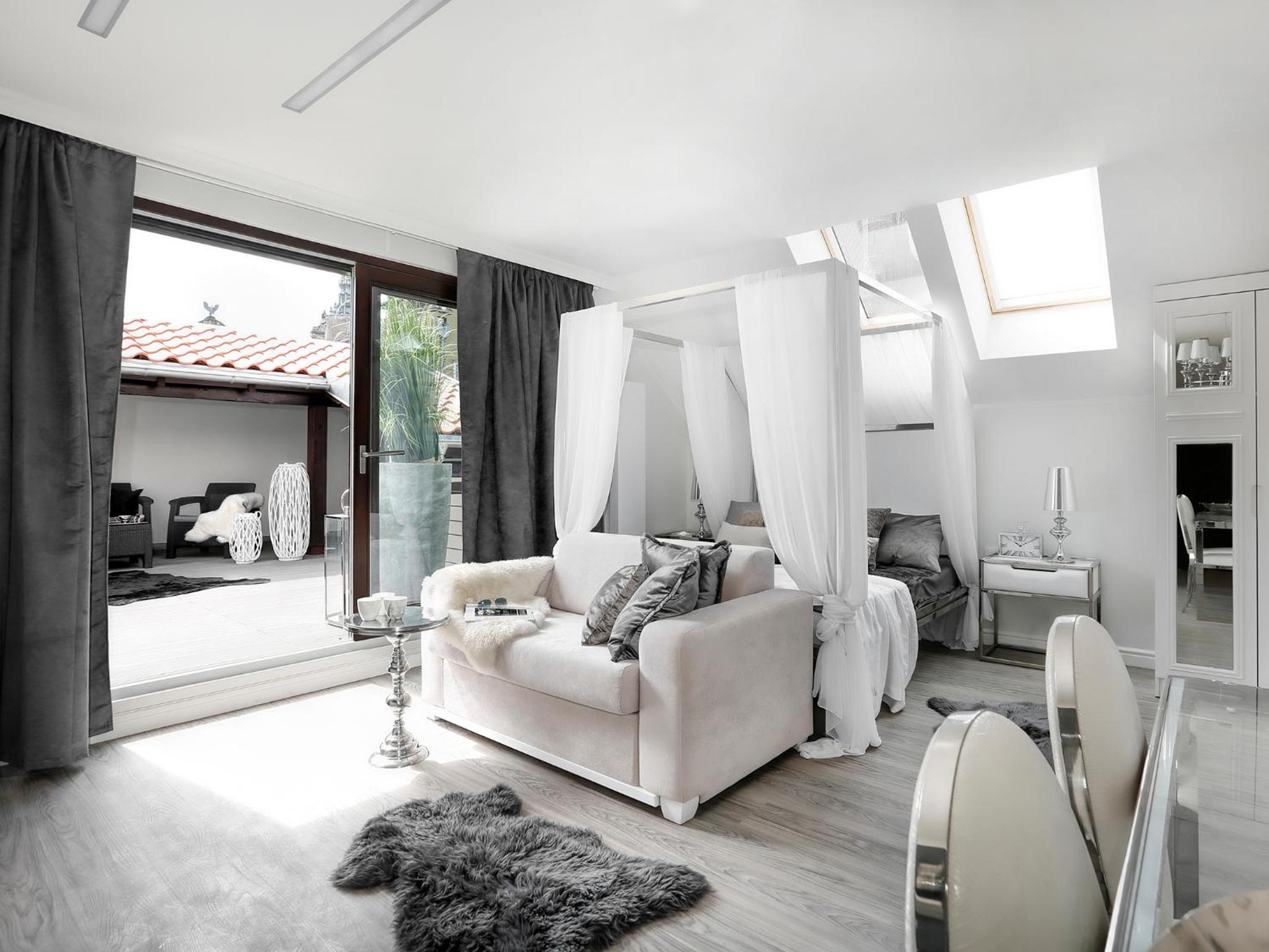 Triple Room with Terrace