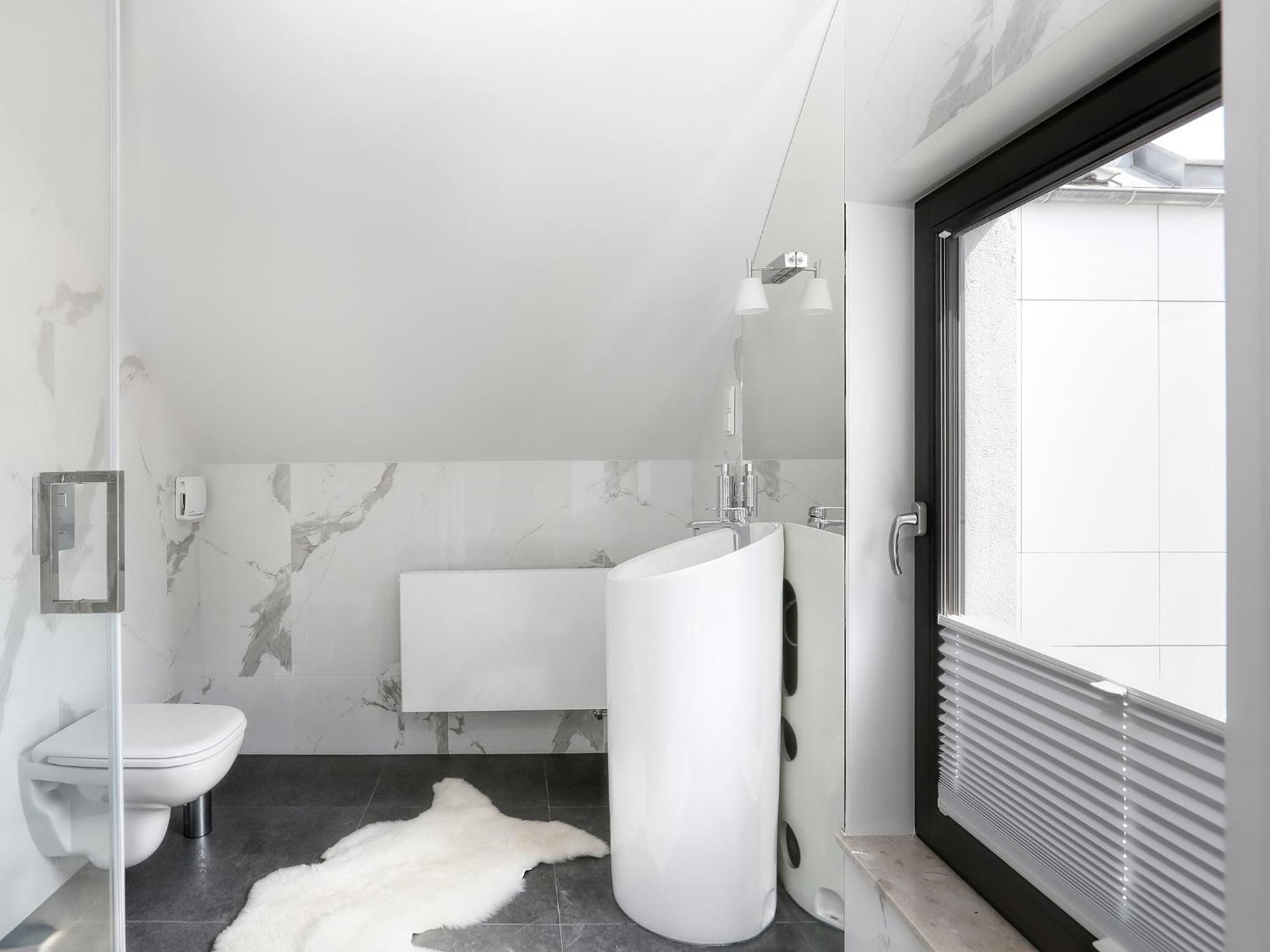 Standard Double Room - Photo 5