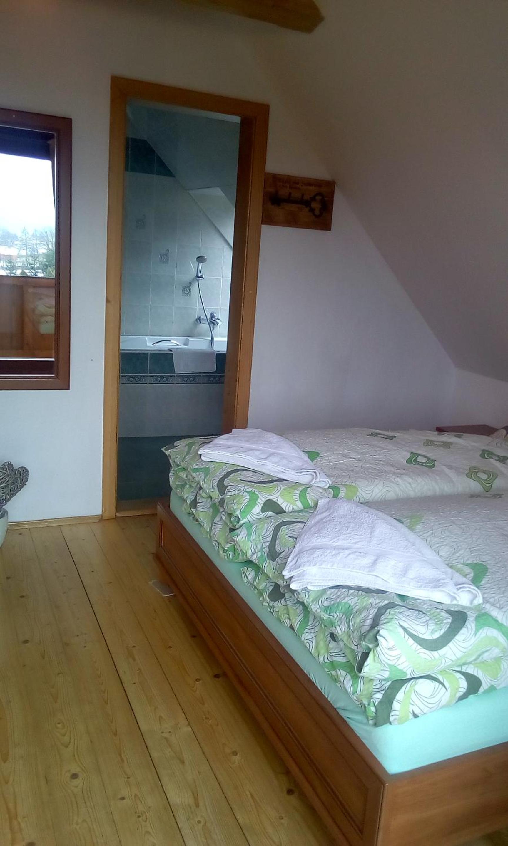 Quadruple Room with Mountain View photo 3