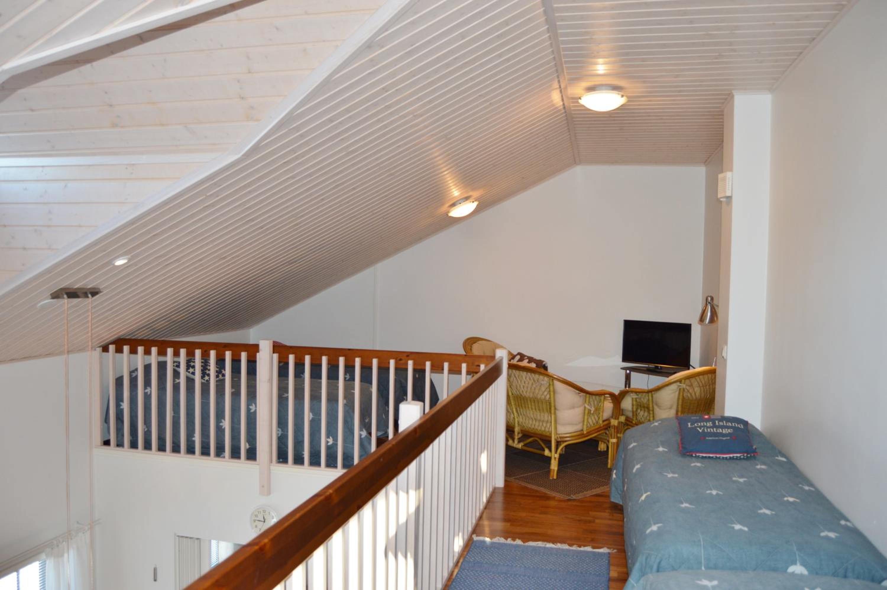 Apartment with Mountain View - Photo 16