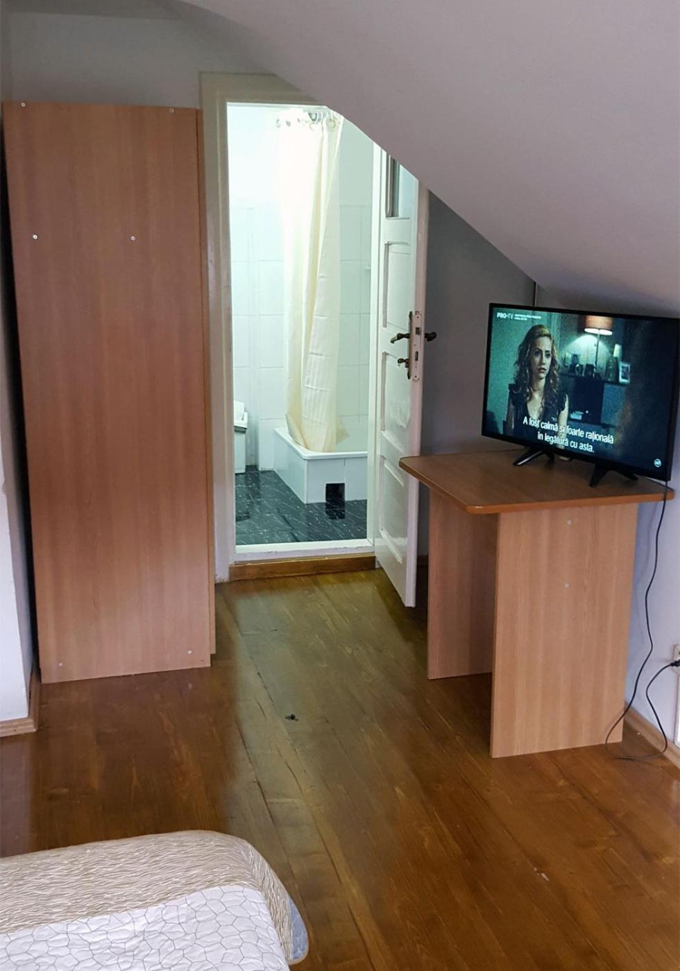 Double Room - Attic - Photo 4
