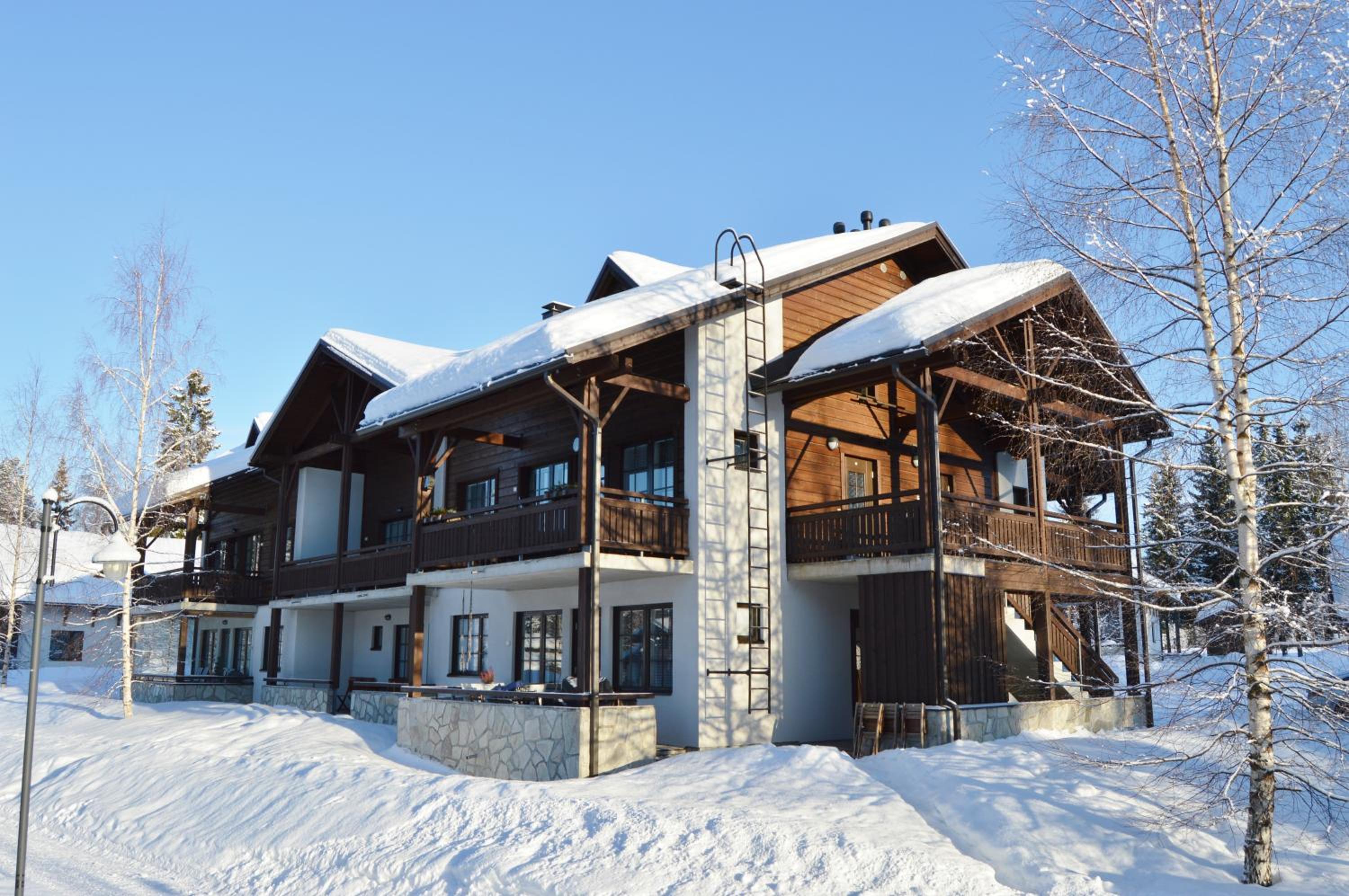 Apartment with Mountain View - Photo 7
