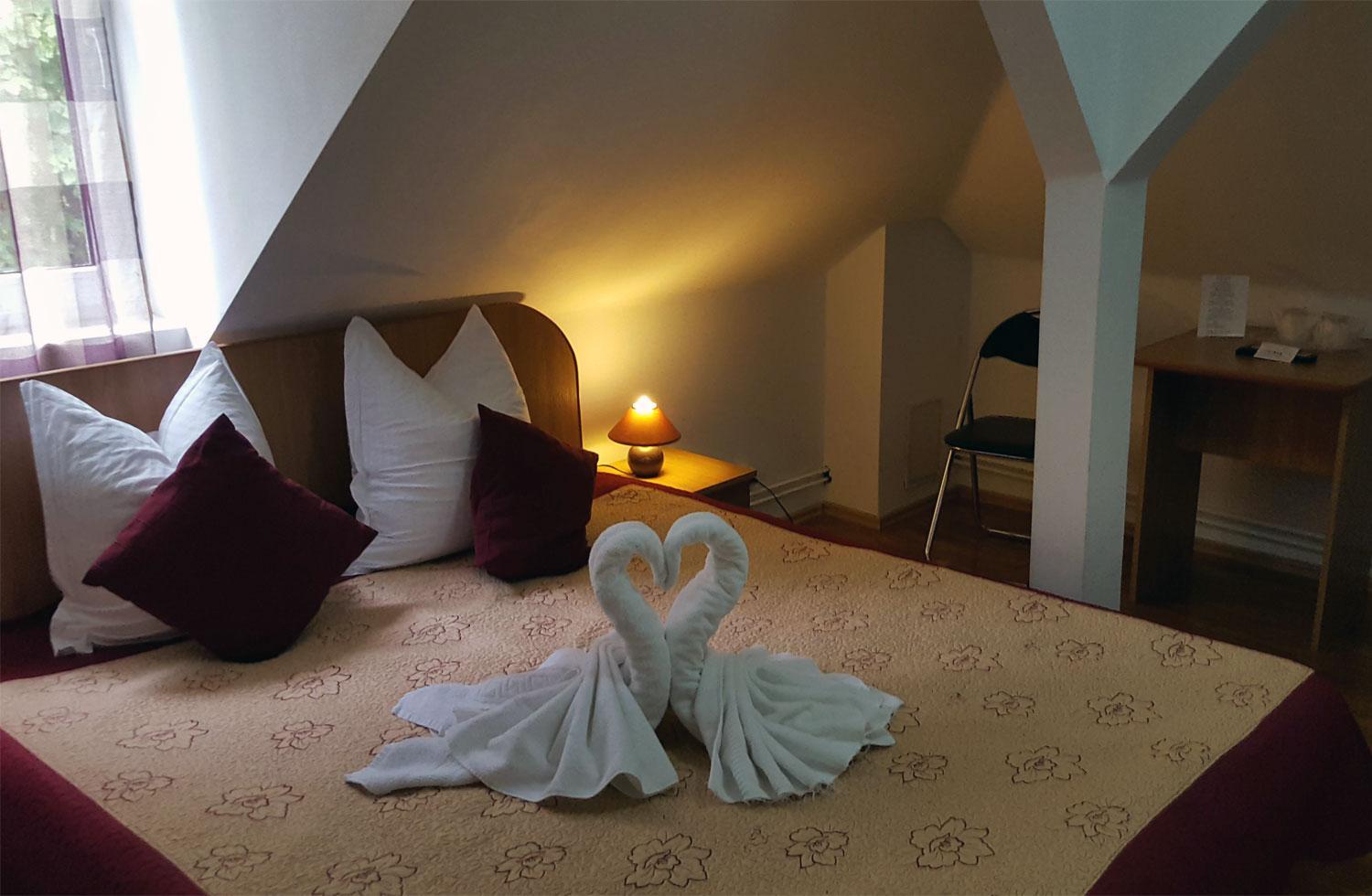Double Room - Attic - Photo 2