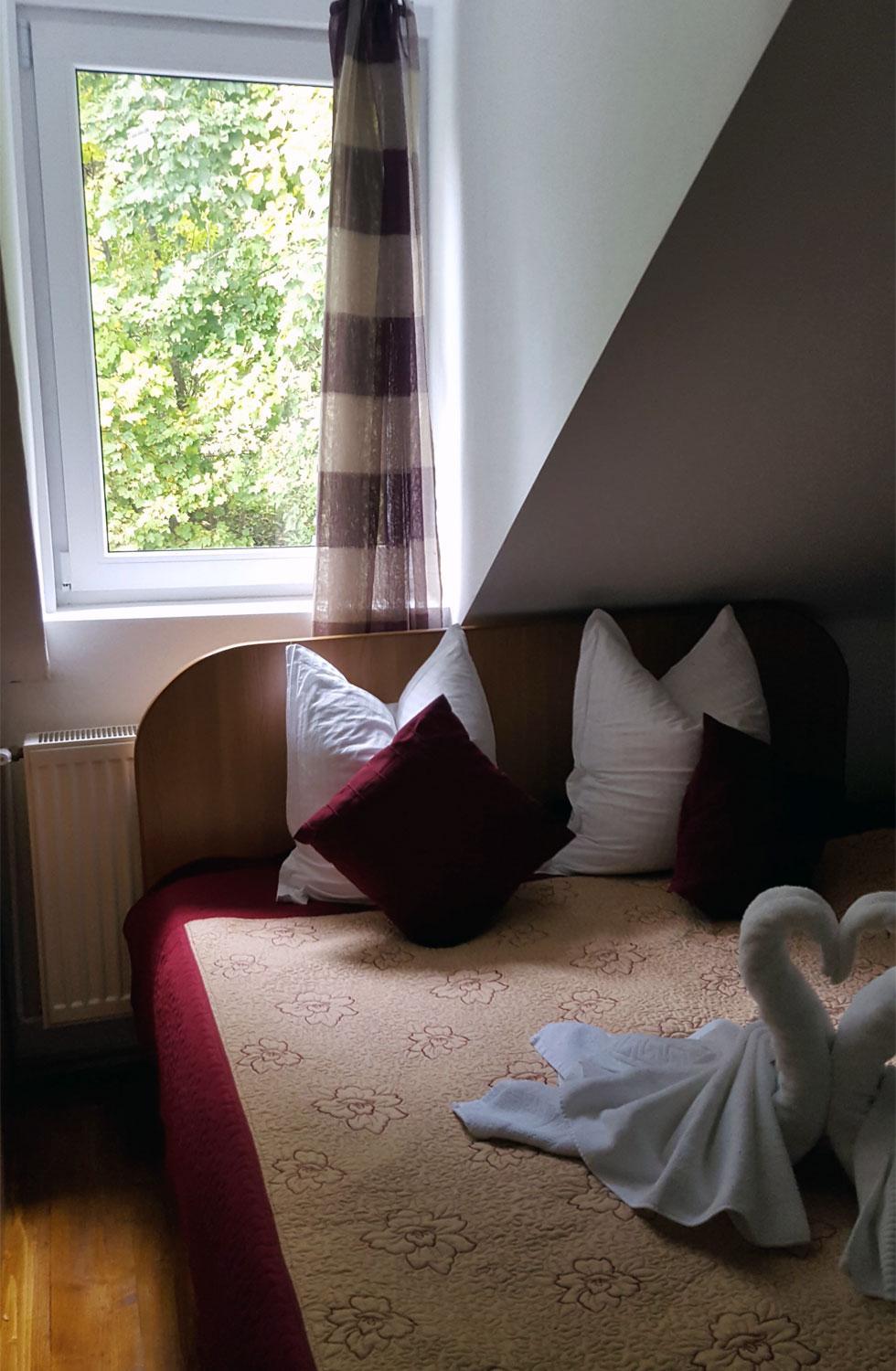 Double Room - Attic - Photo 1
