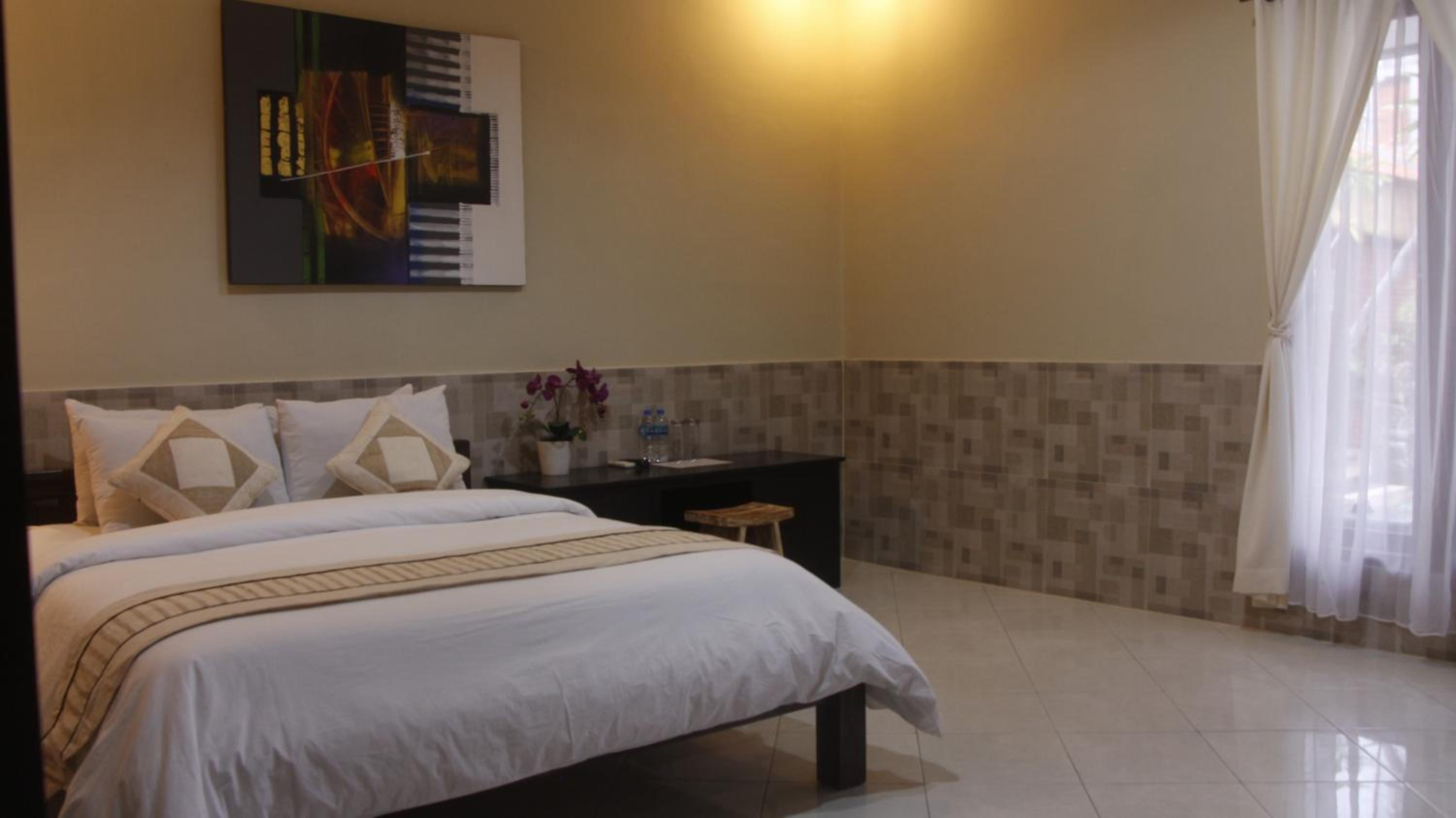 Standard Double Room - Photo 15