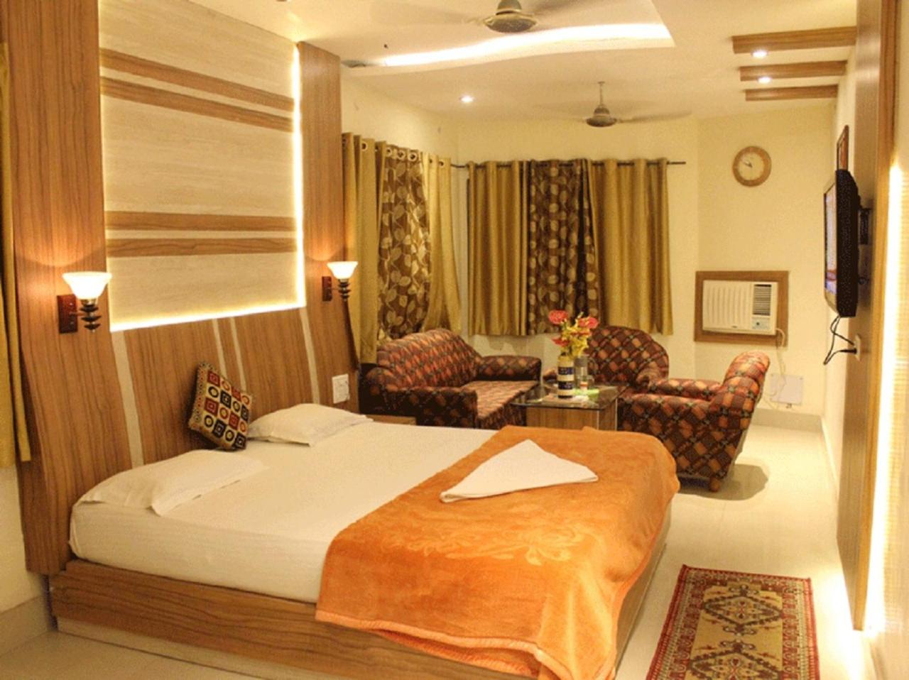 Deluxe Single Room