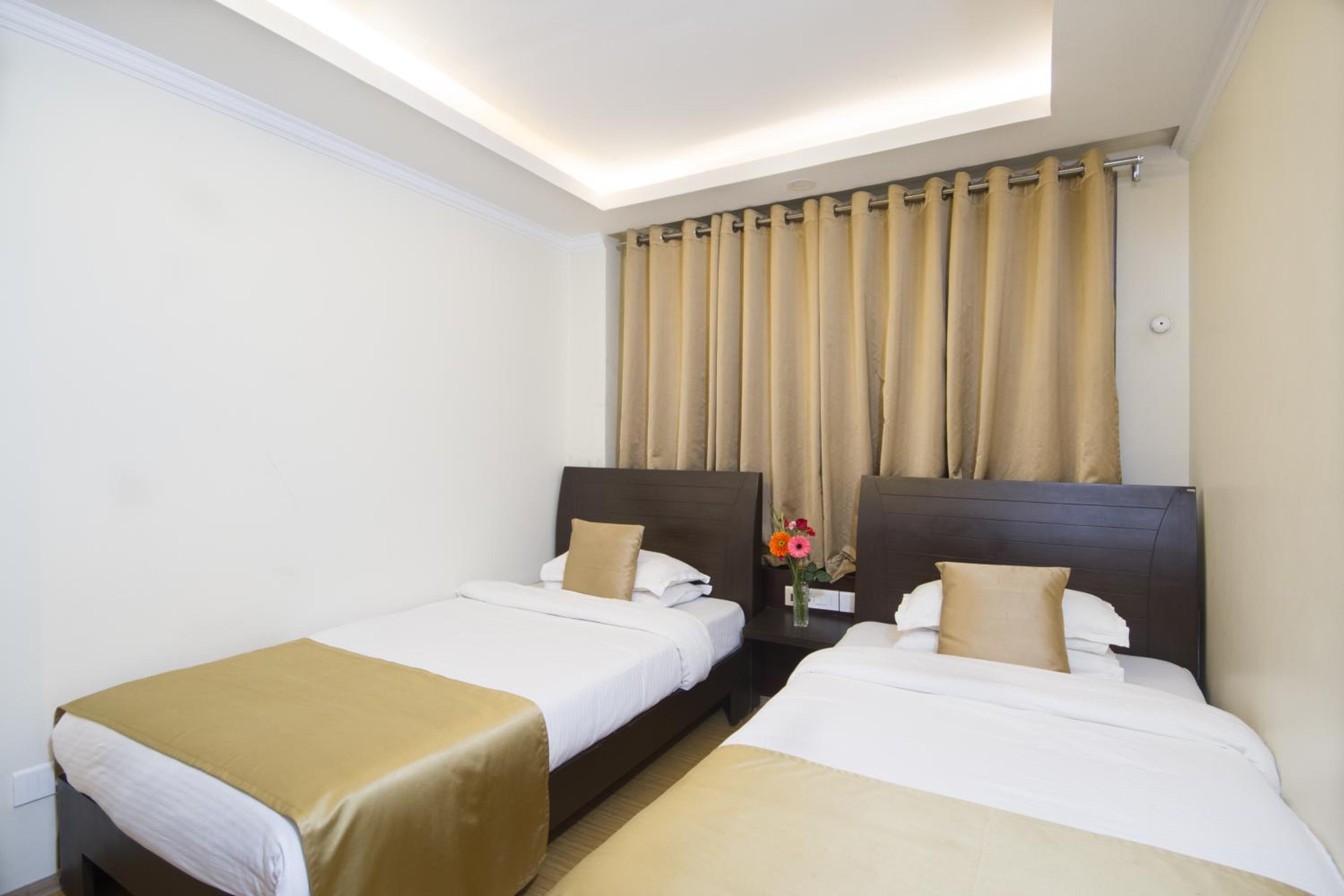 Deluxe Double or Twin Room - Photo 3