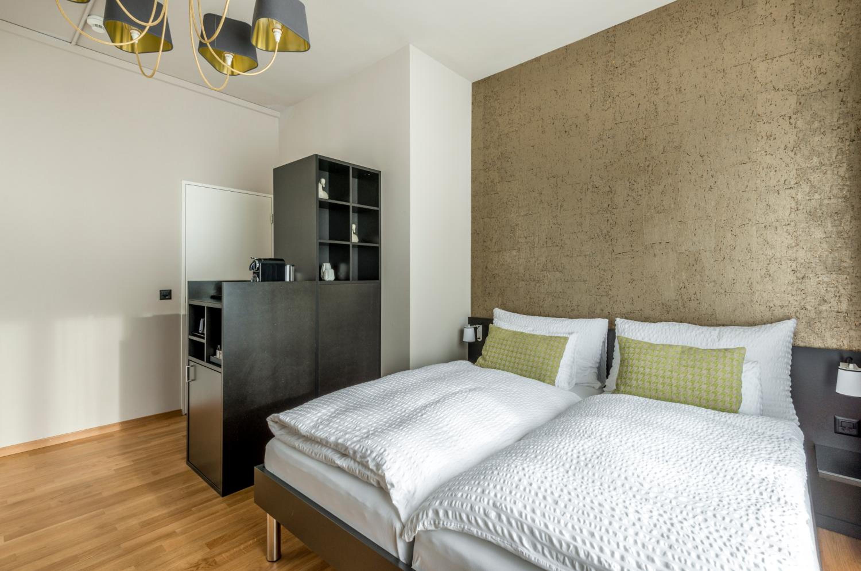Superior Quad Room with Balcony and River View photo 3