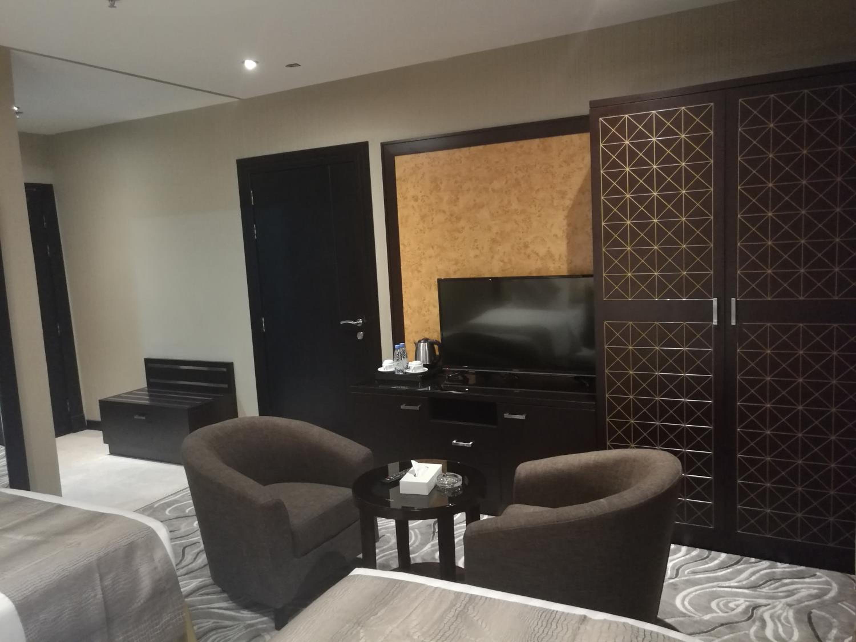 Deluxe Twin Room photo 2