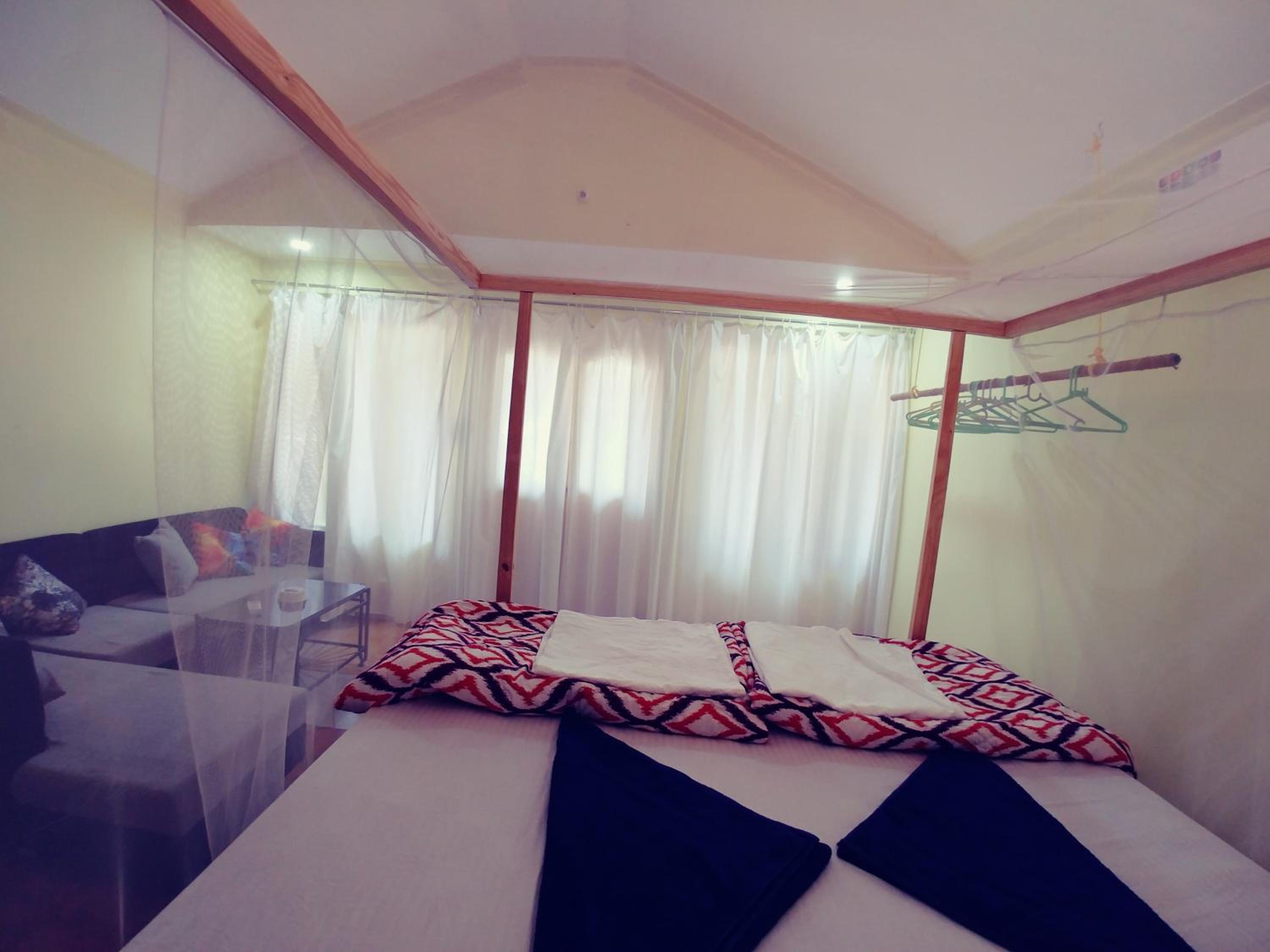 Deluxe Double Room with Balcony photo 3