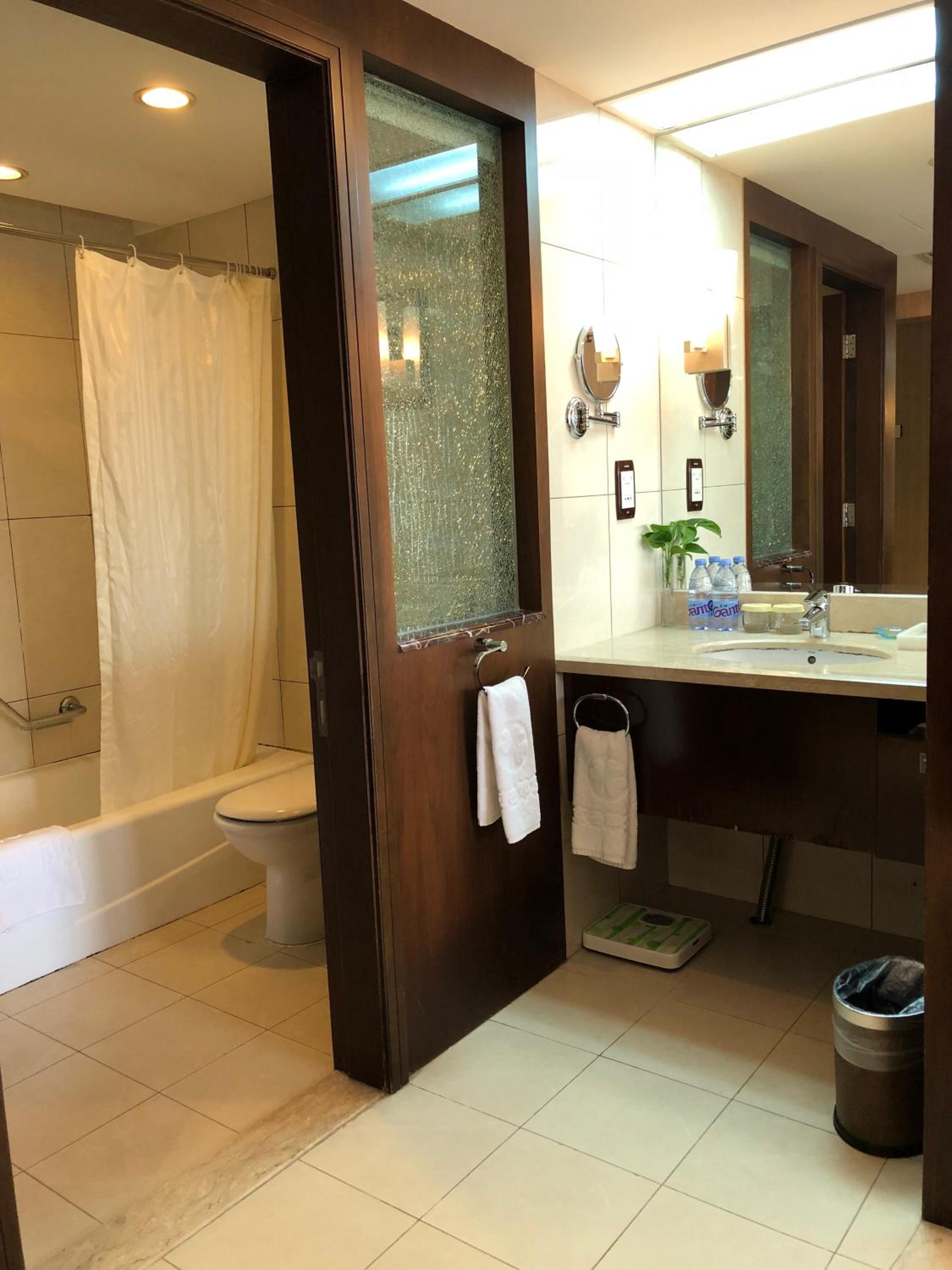 Executive Room A - Photo 5