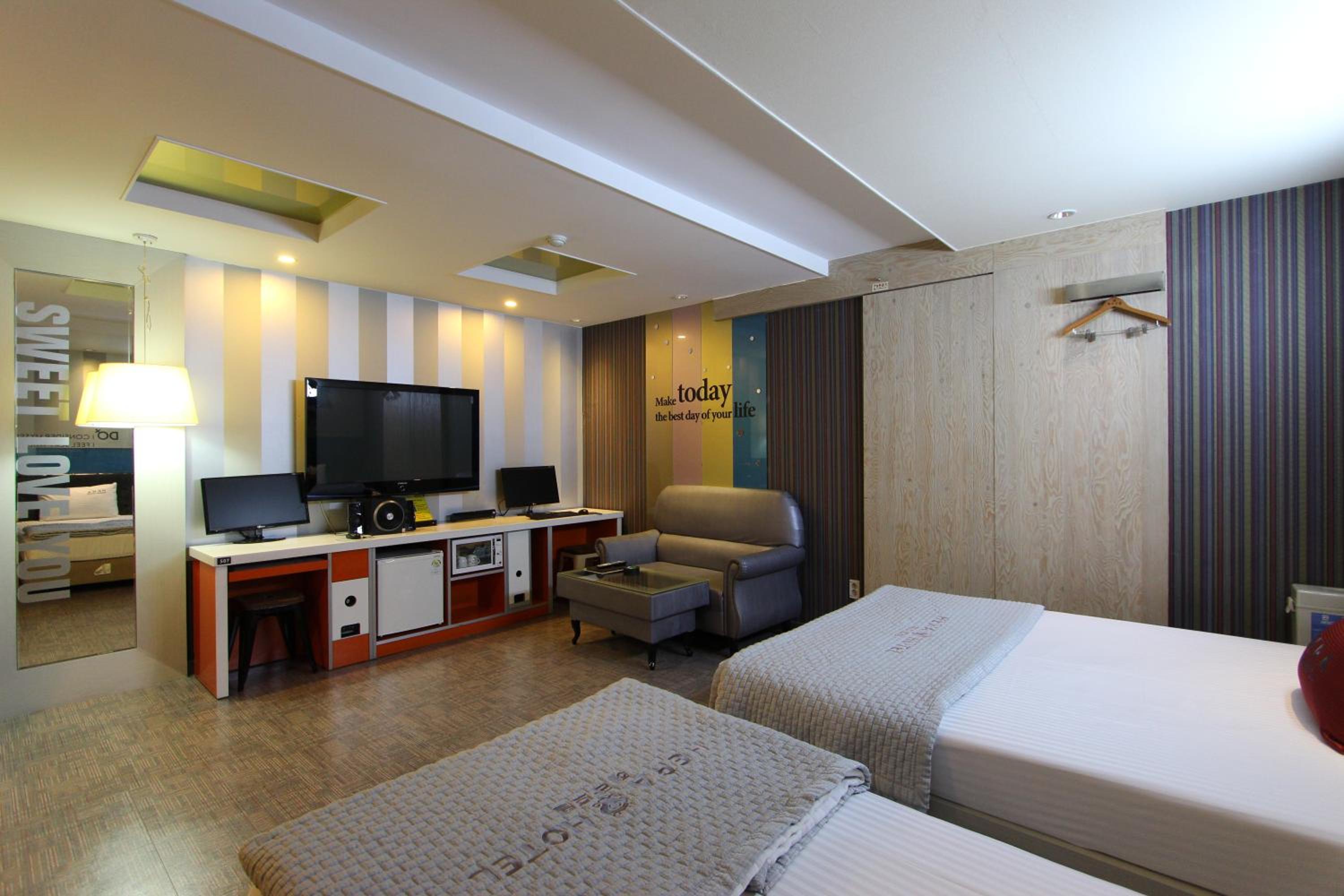 Superior Twin Room - Photo 7