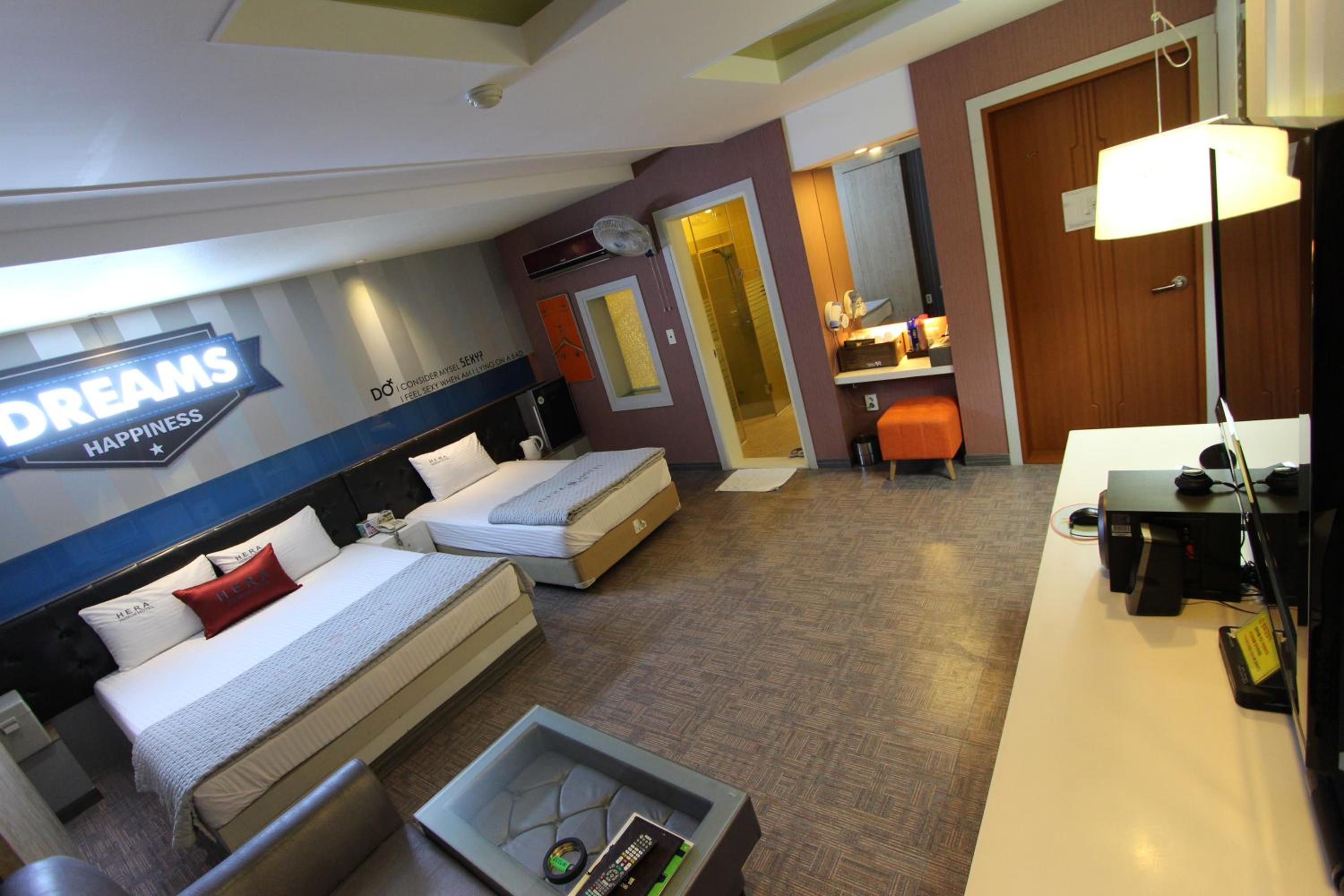 Superior Twin Room - Photo 5