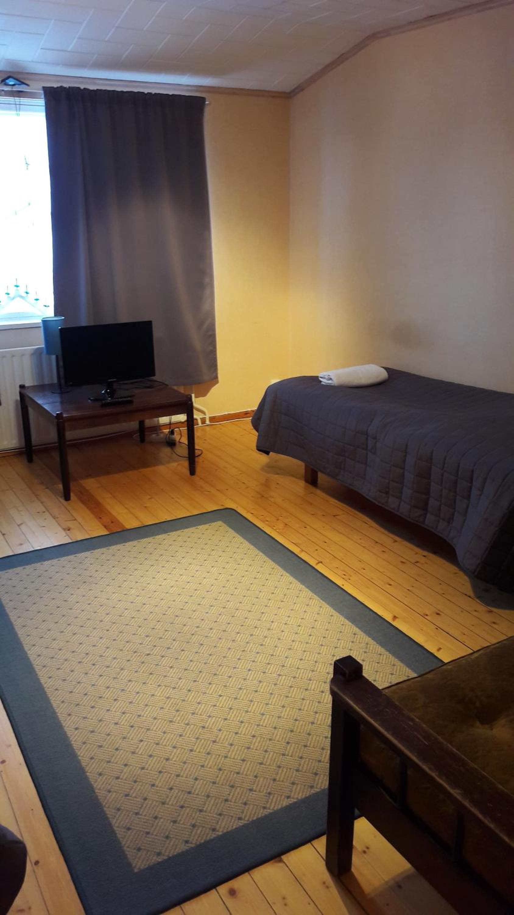 Twin Room - Photo 1