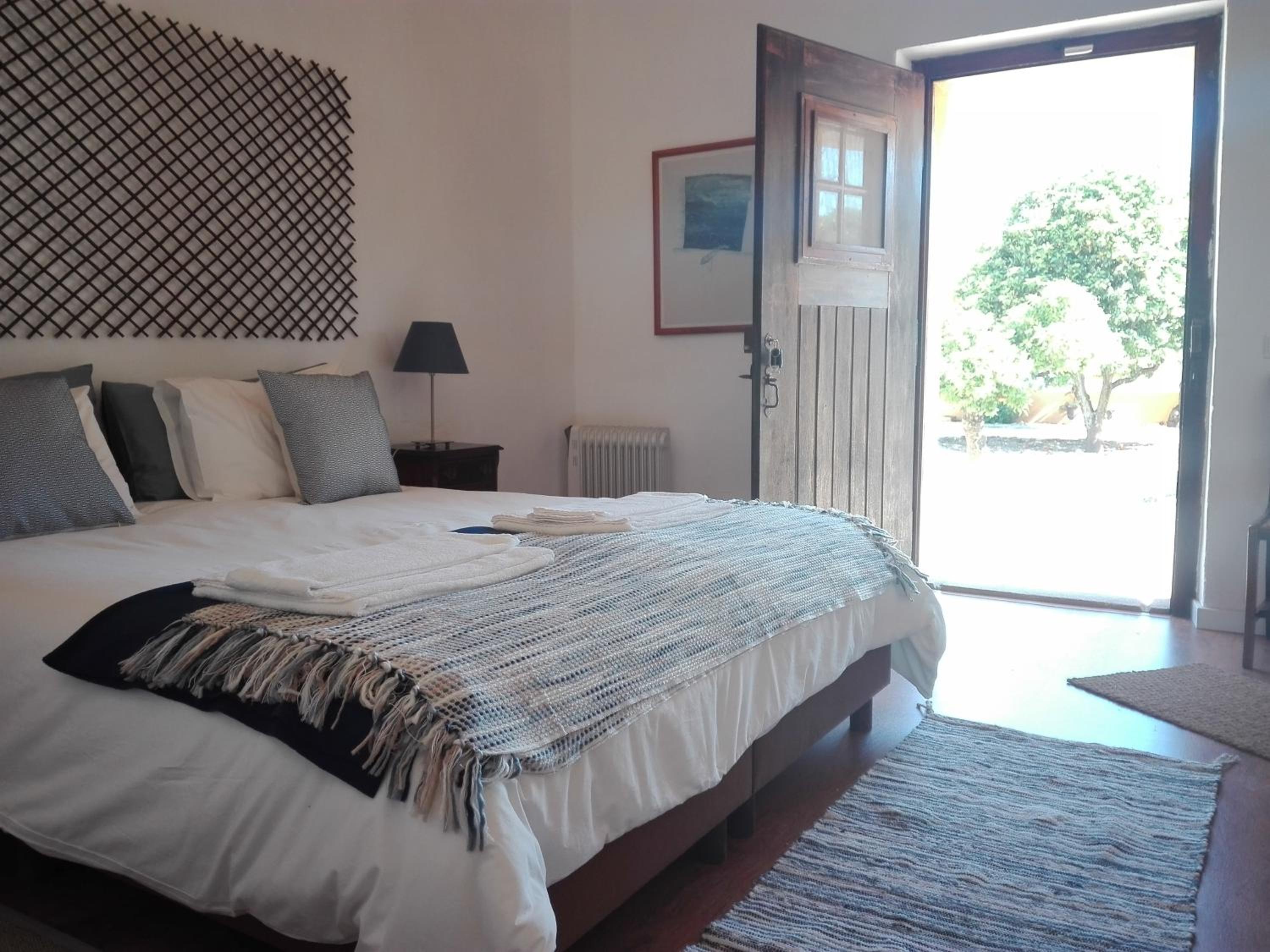 Double or Twin Room with Garden View photo 1