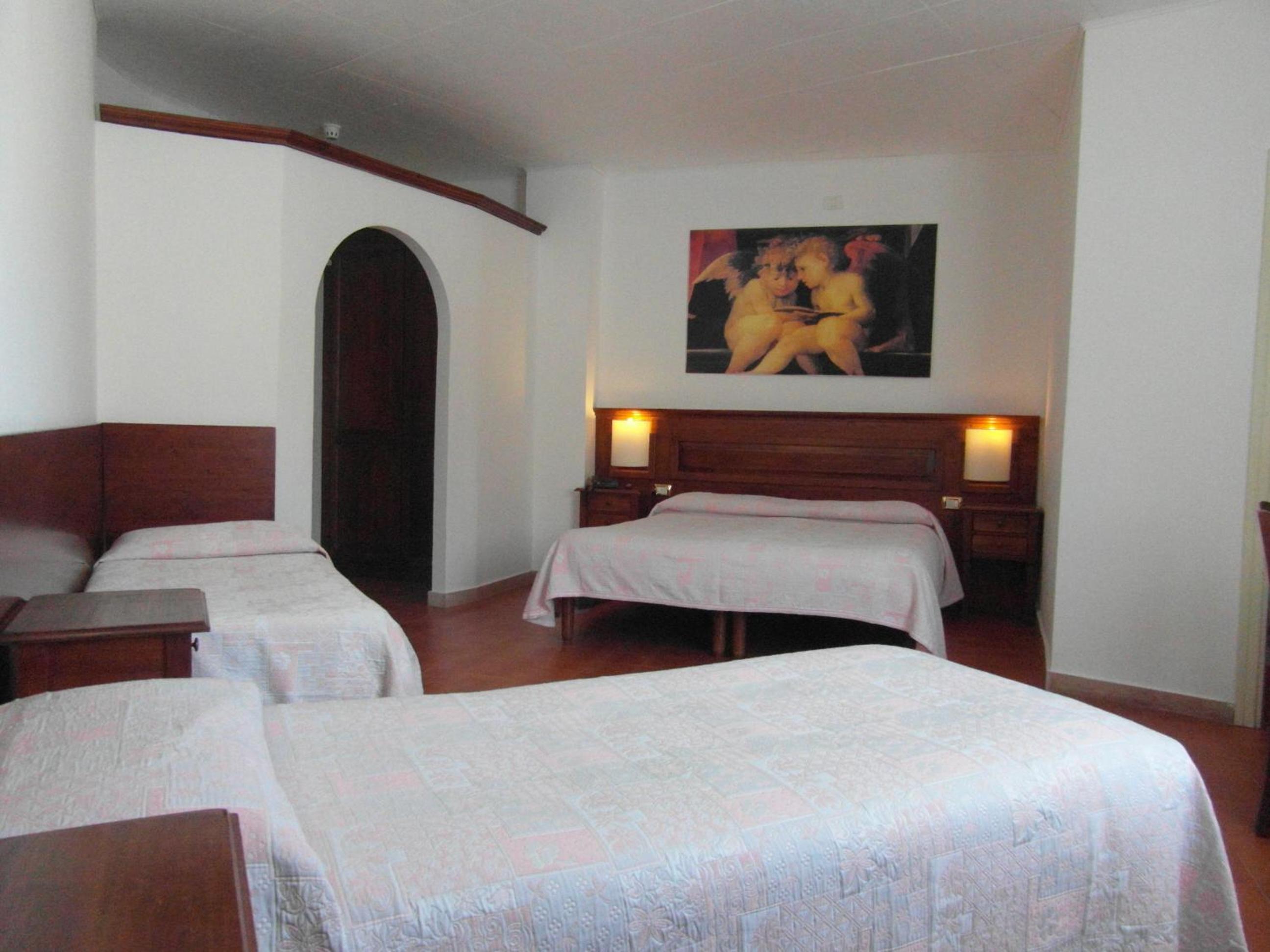 Quadruple Room photo 3