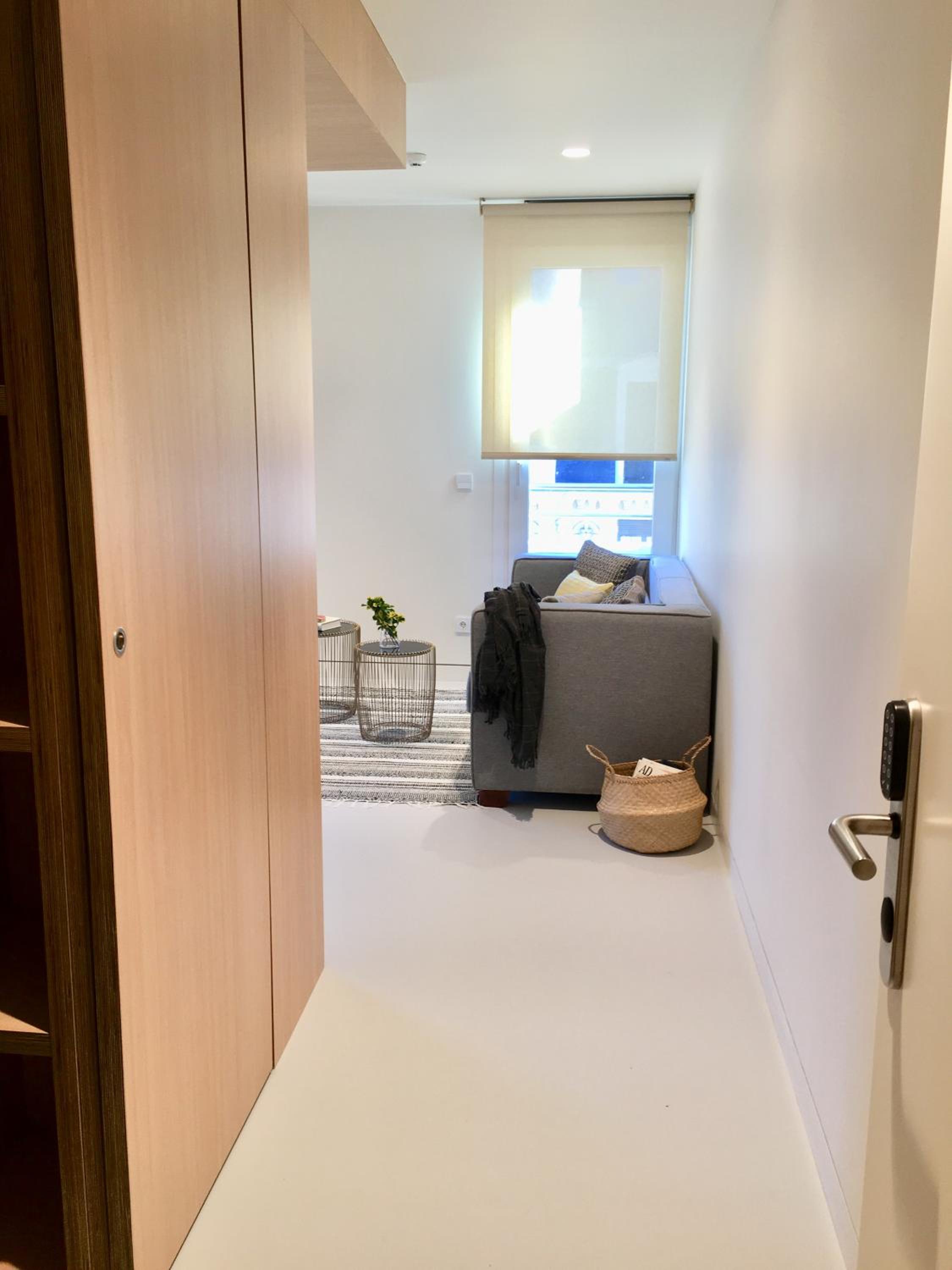 Apartamento de una habitación con balcón
