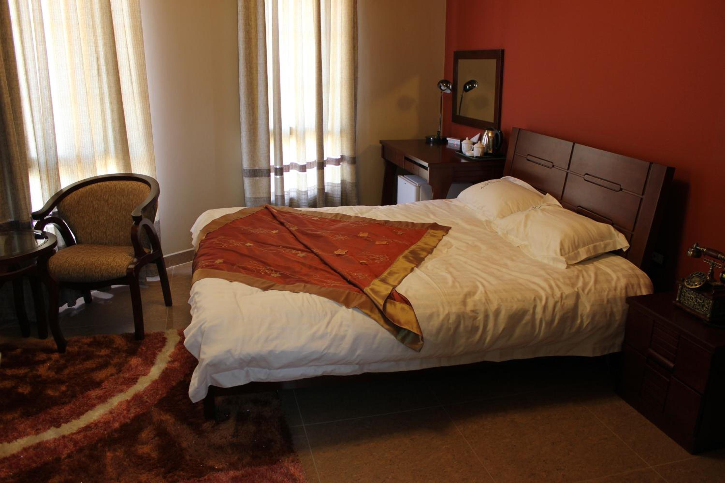 Double Room photo 3