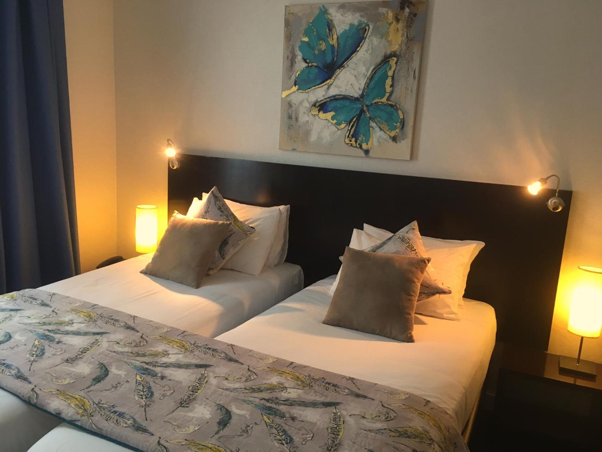 Superior Queen Room - Photo 8