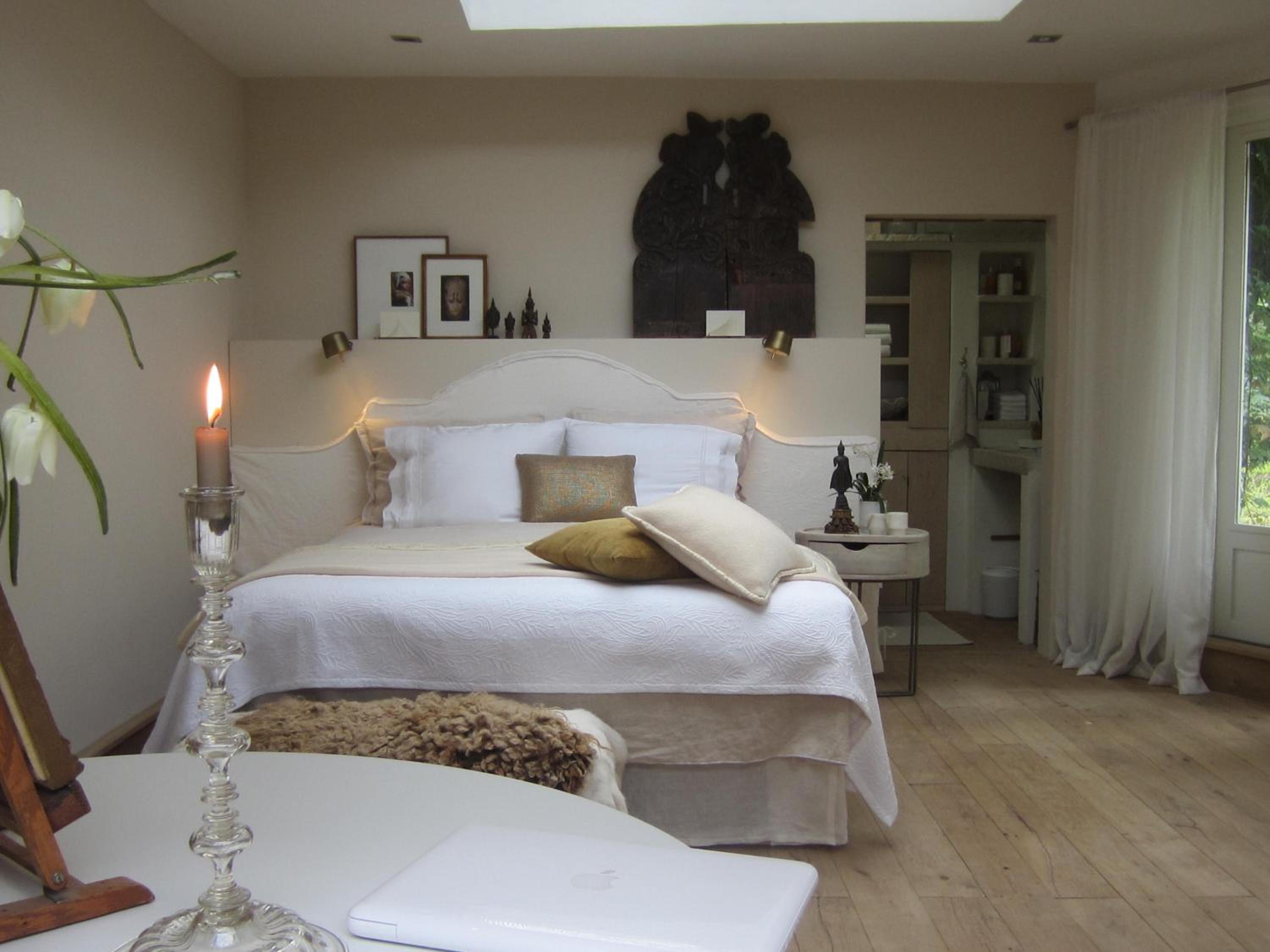 Studio Apartment photo 1