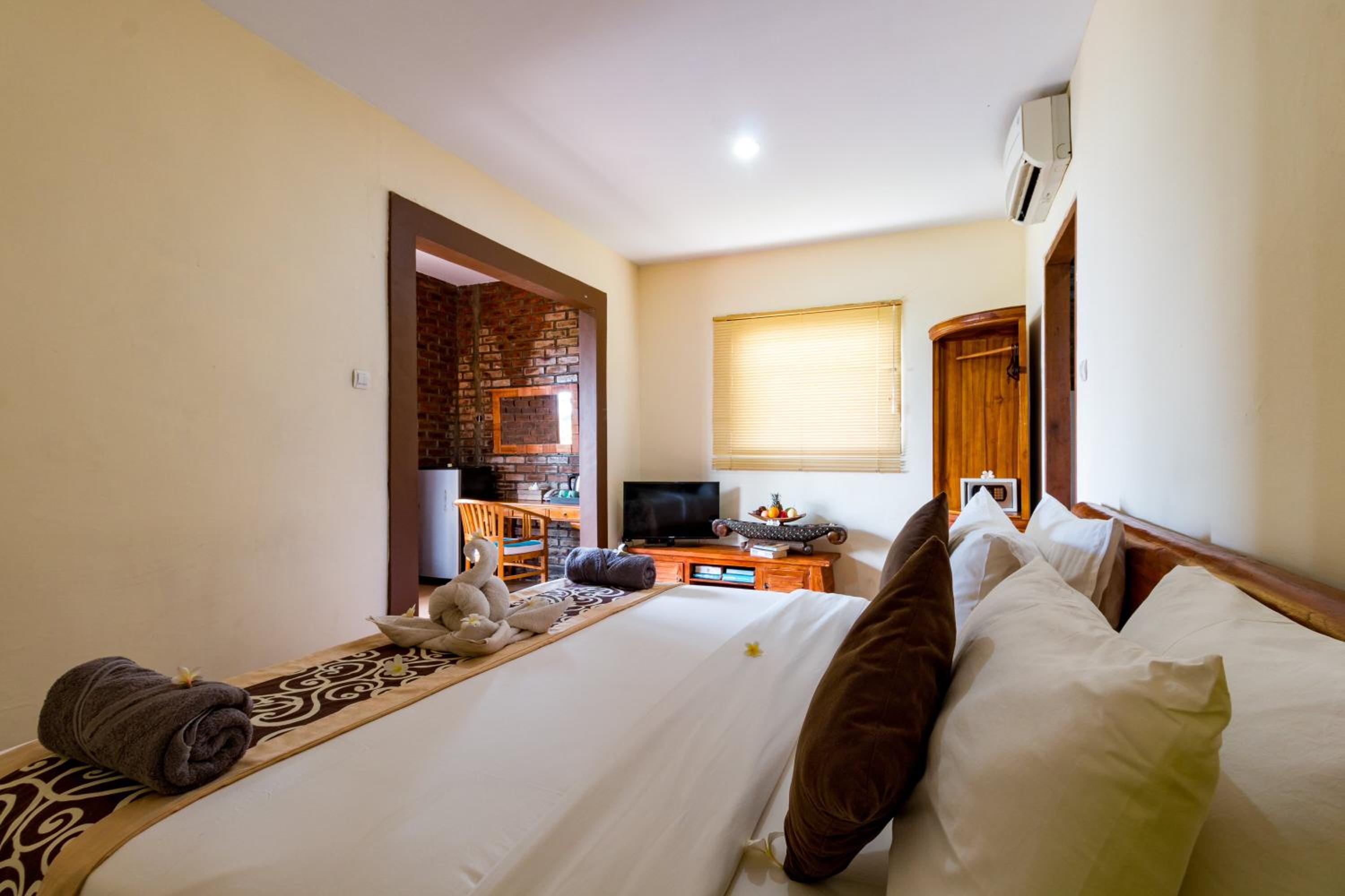 Double Room with Sea View - Photo 4