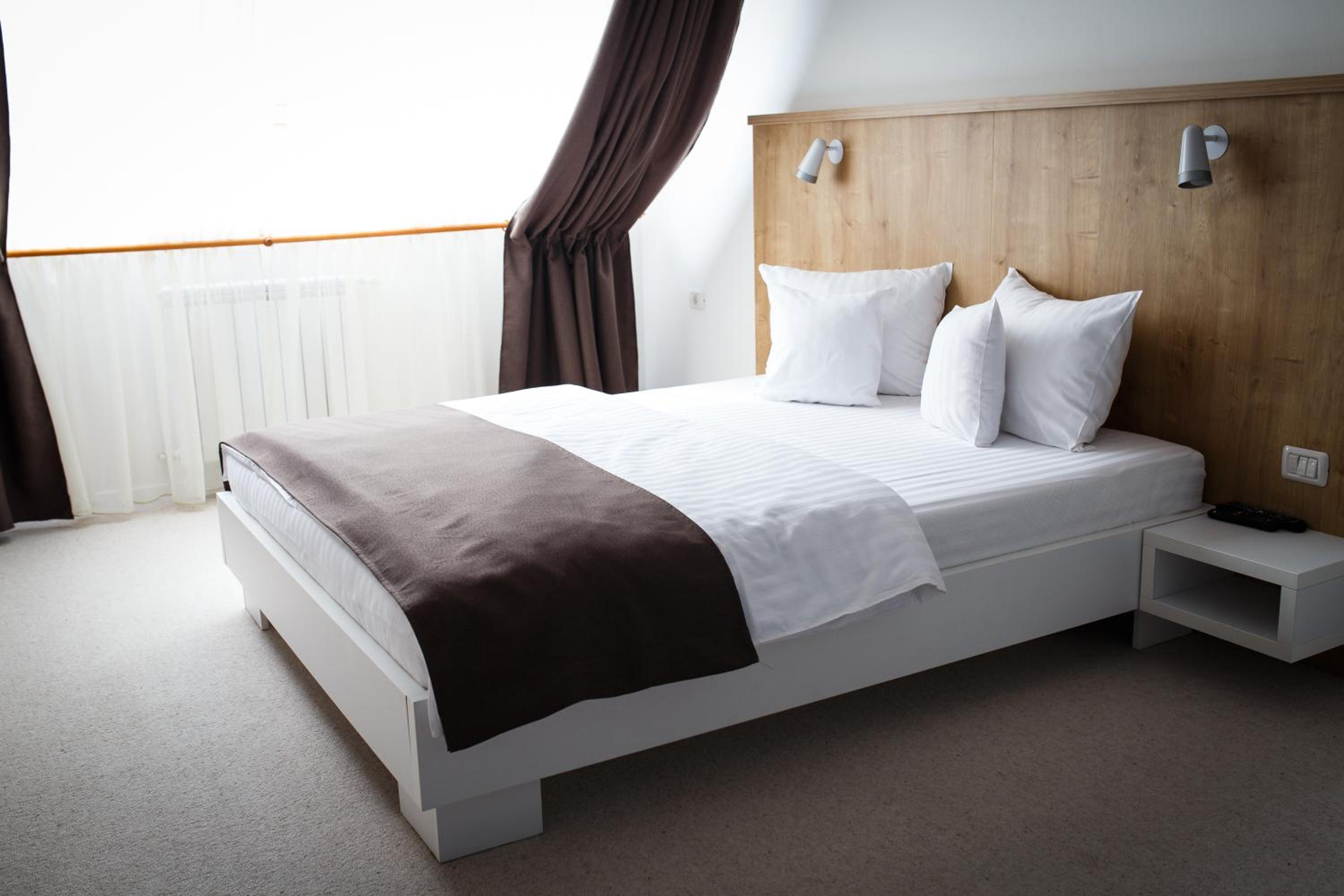 Deluxe King Room photo 3