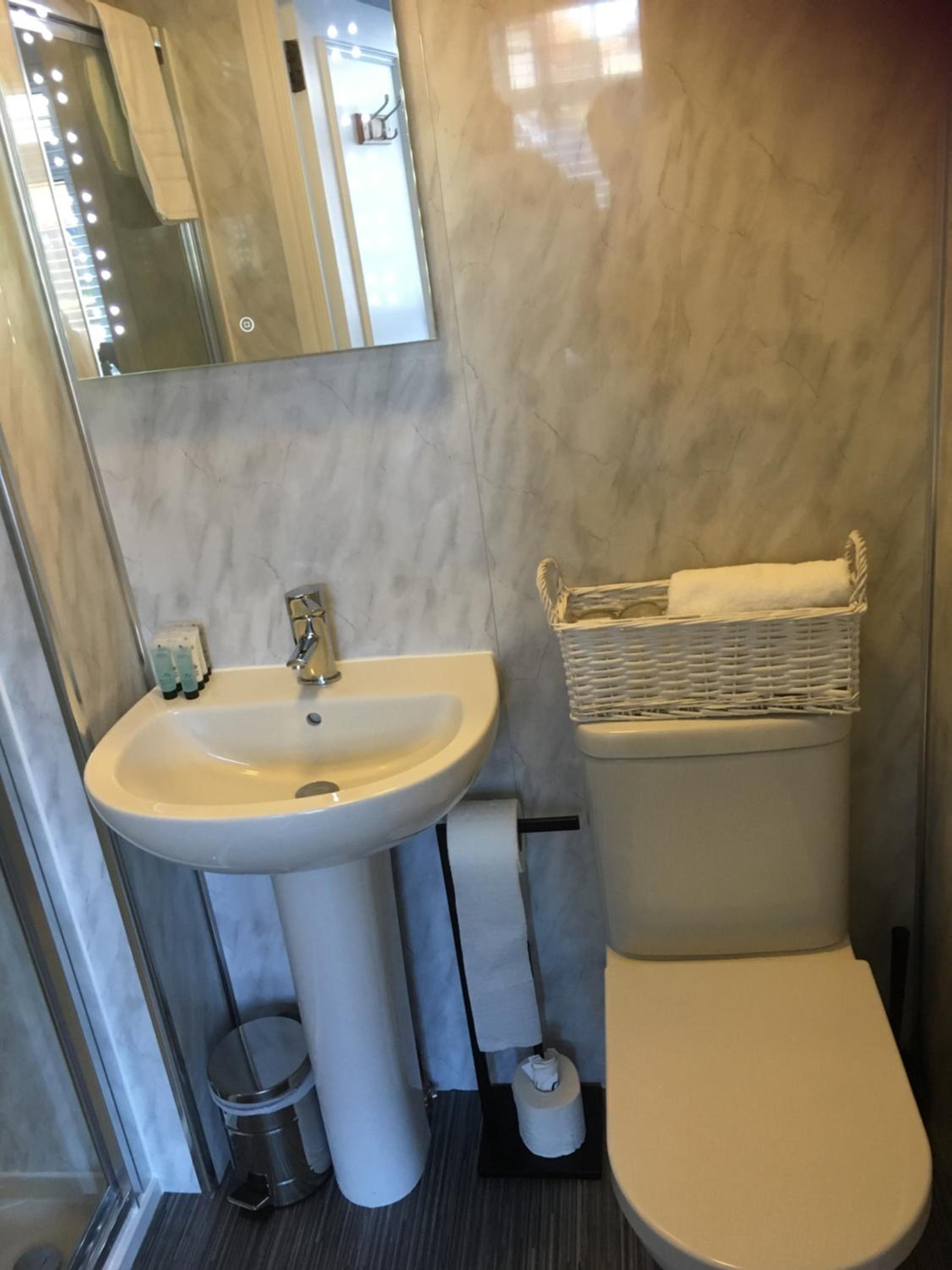 Double Room photo 3