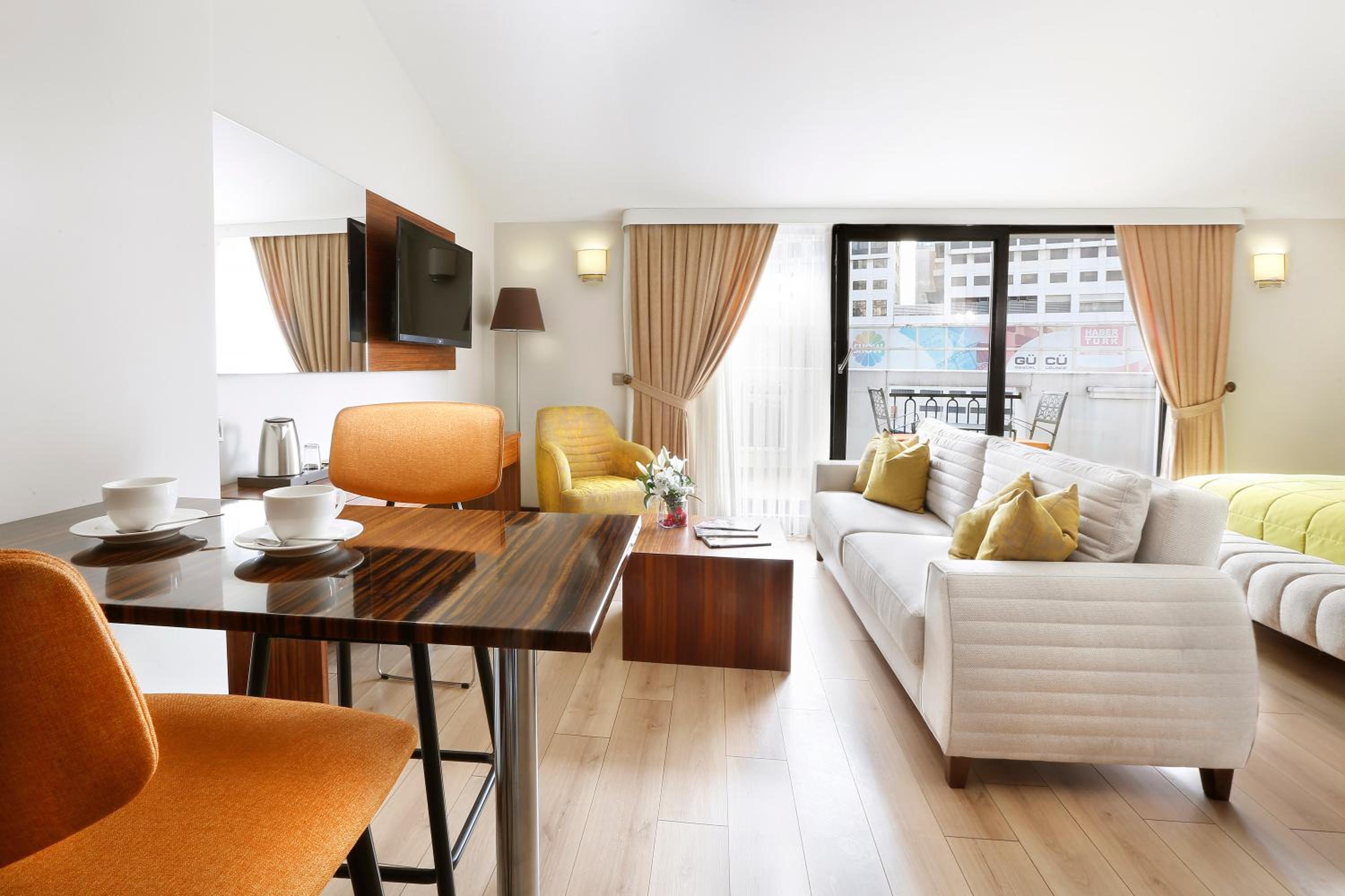 Family Suite photo 2