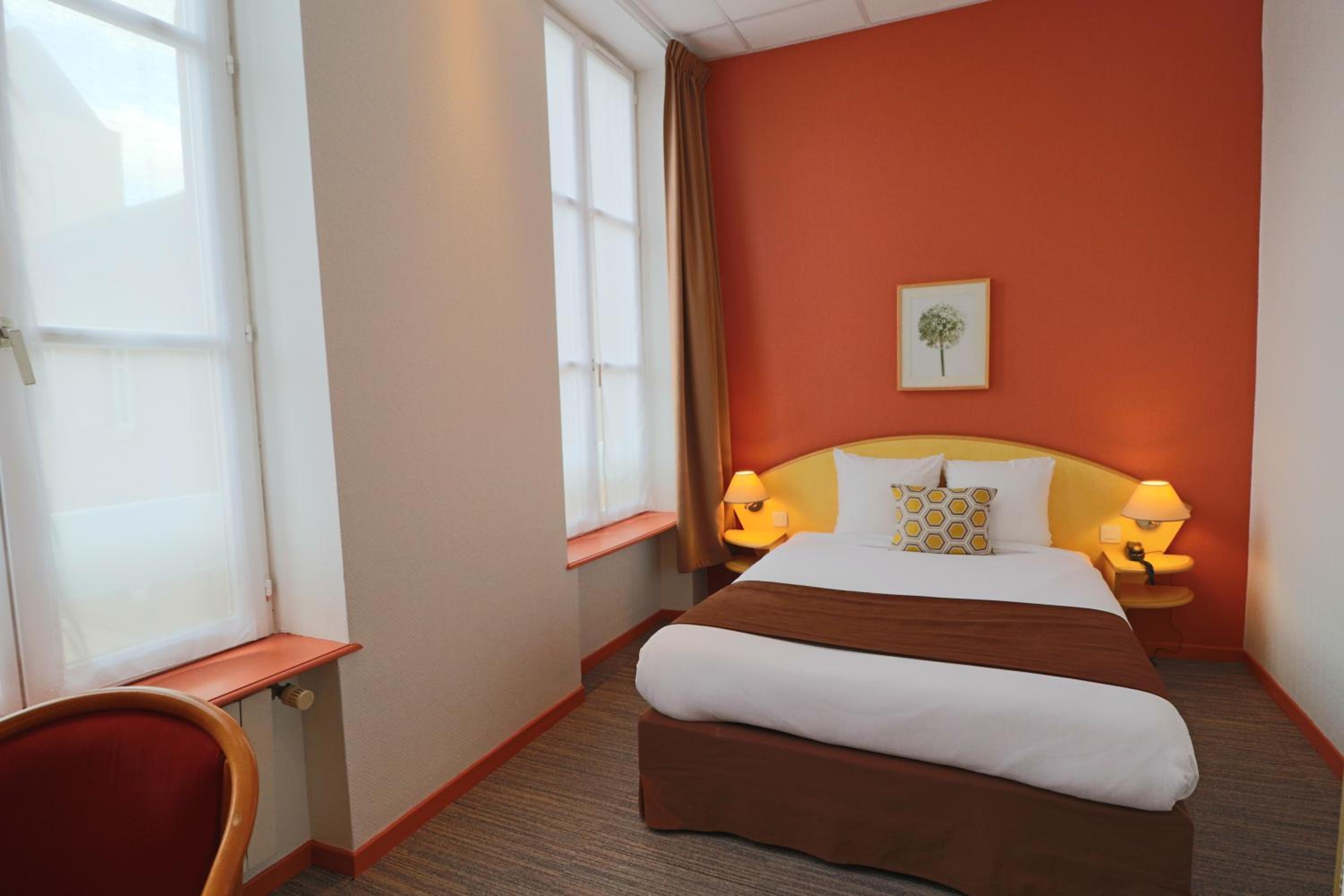 Family Suite (4 Adults) - Photo 4