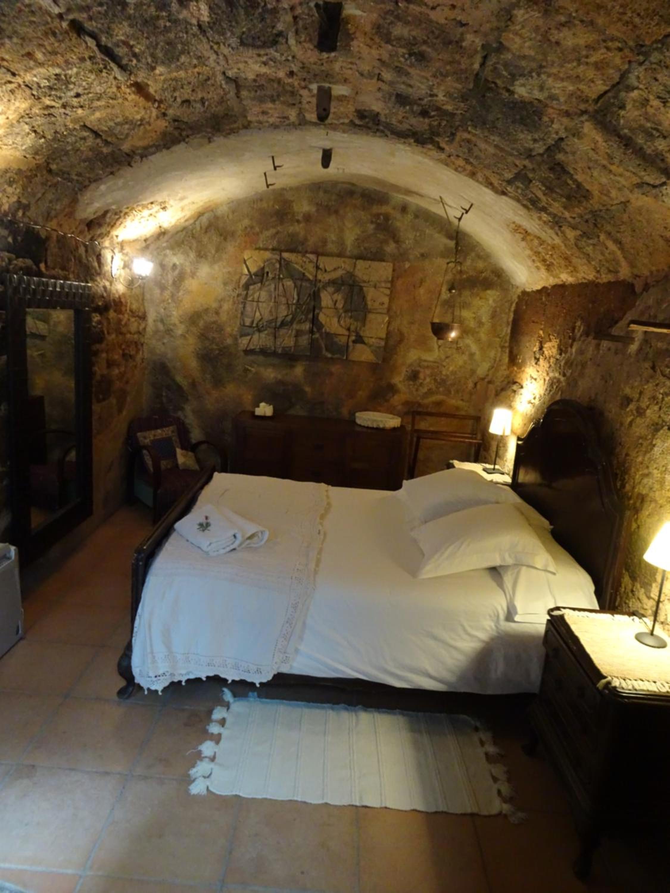 Double Room of Stone - Lagar photo 2