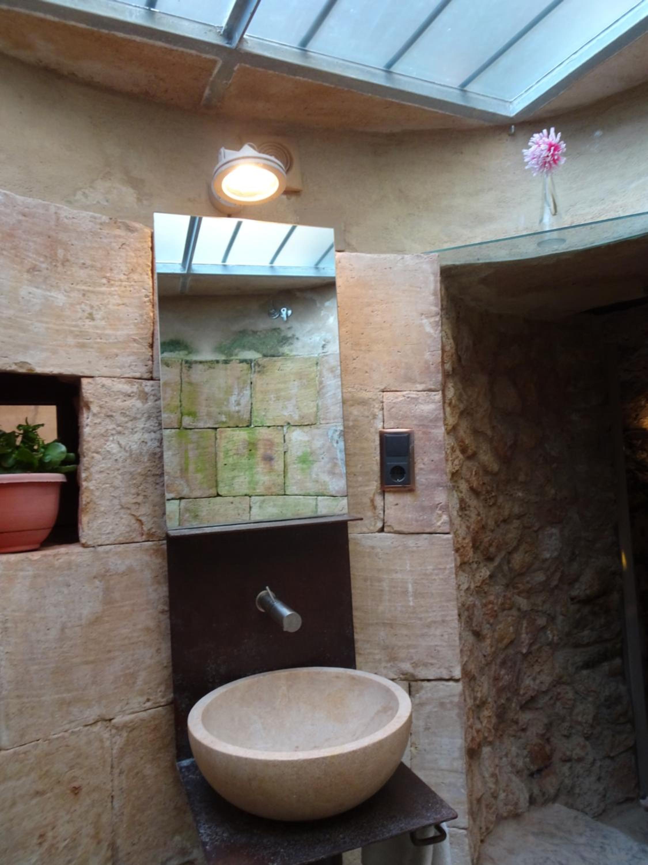 Double Room of Stone - Lagar photo 3