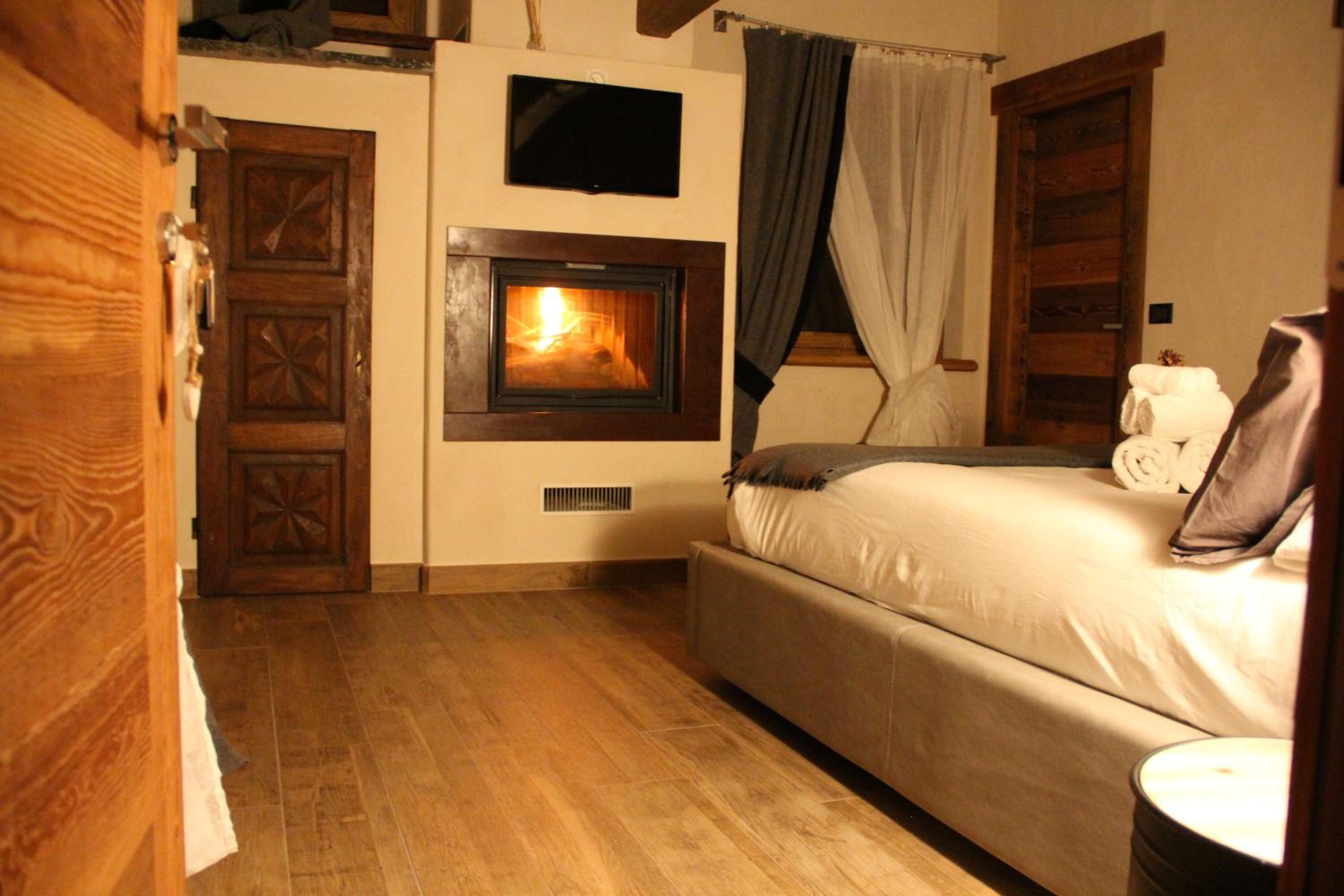 Double Room with Mountain View photo 2