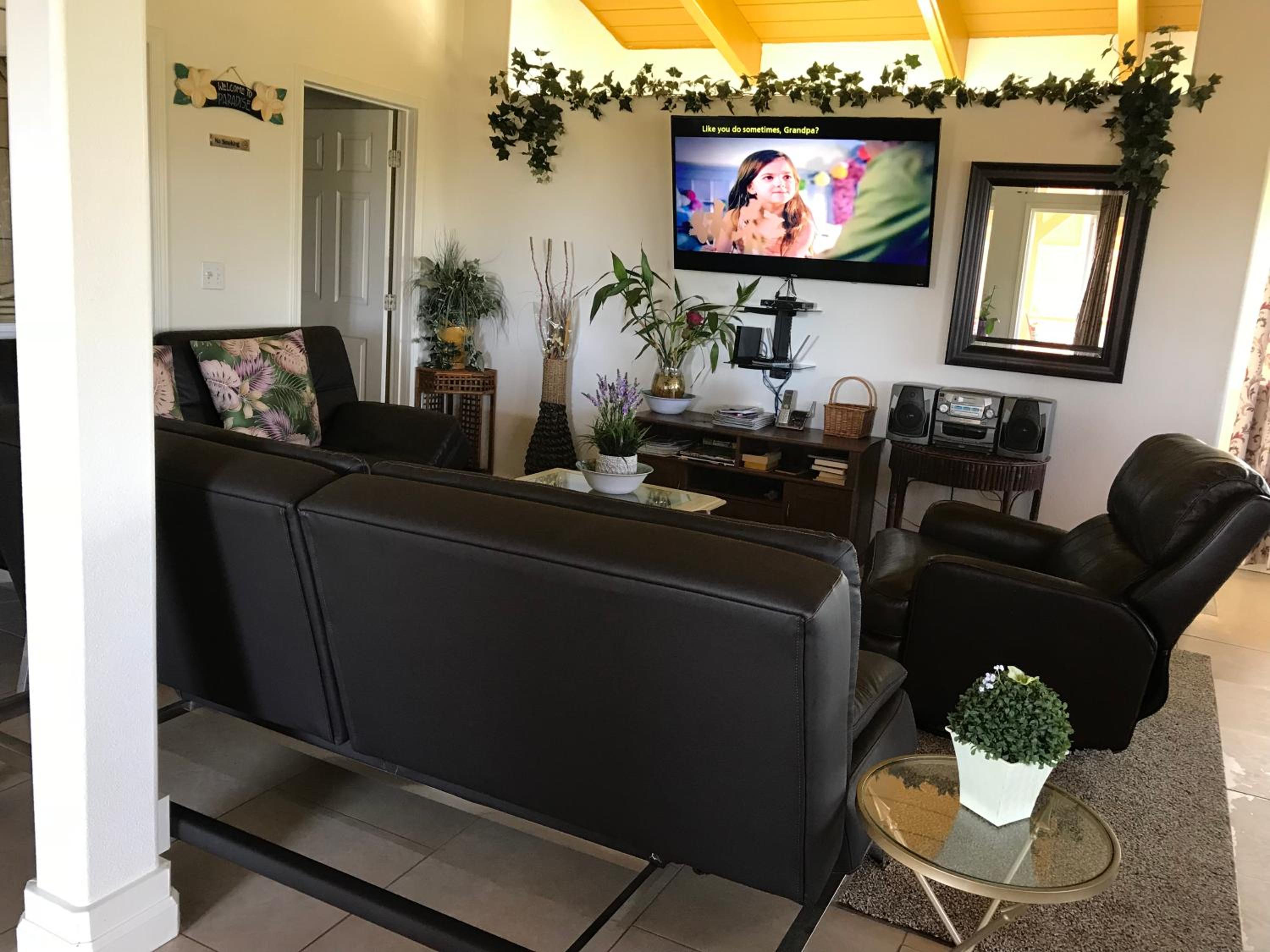 Three-Bedroom House photo 1