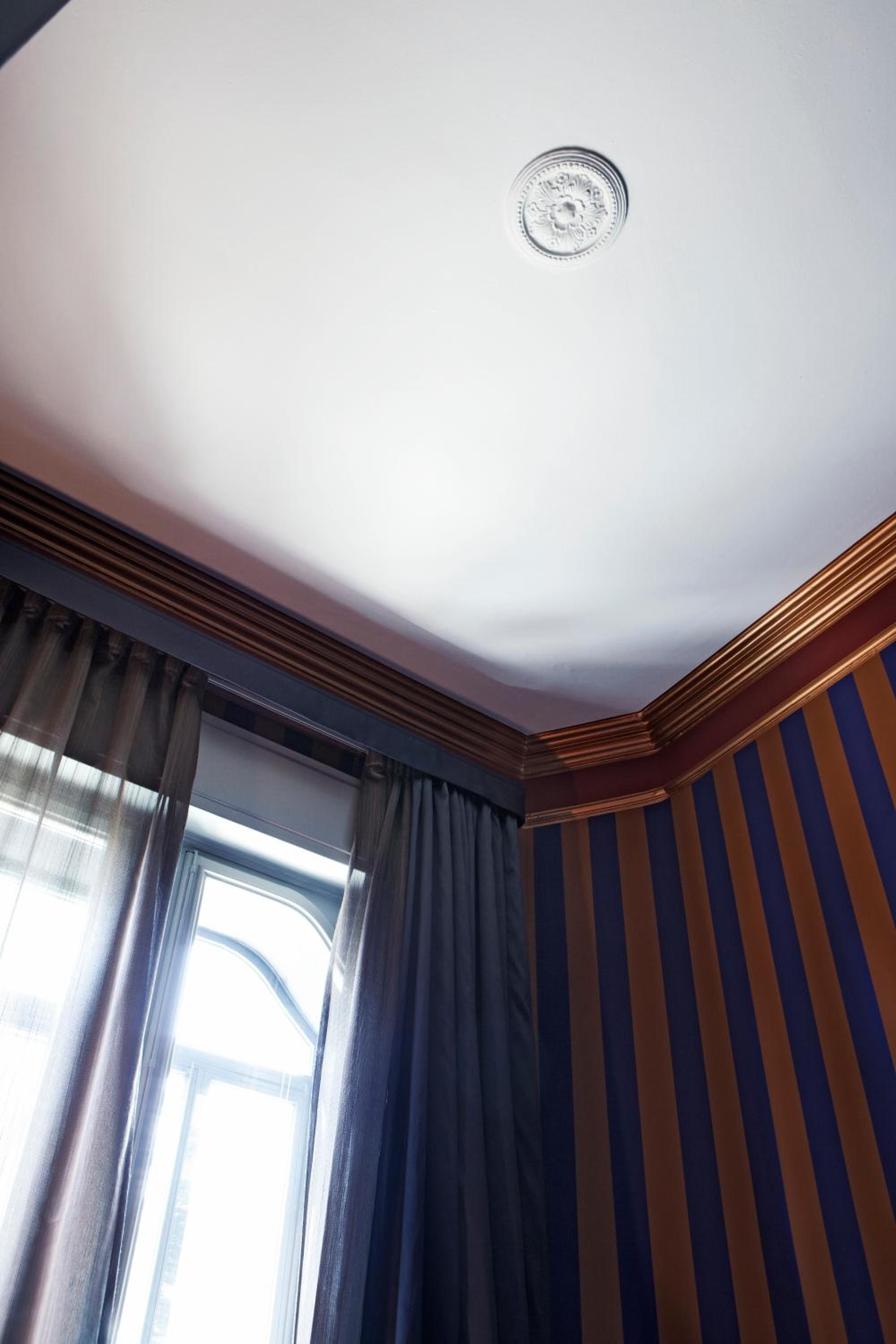 Standard Double Room - Photo 8