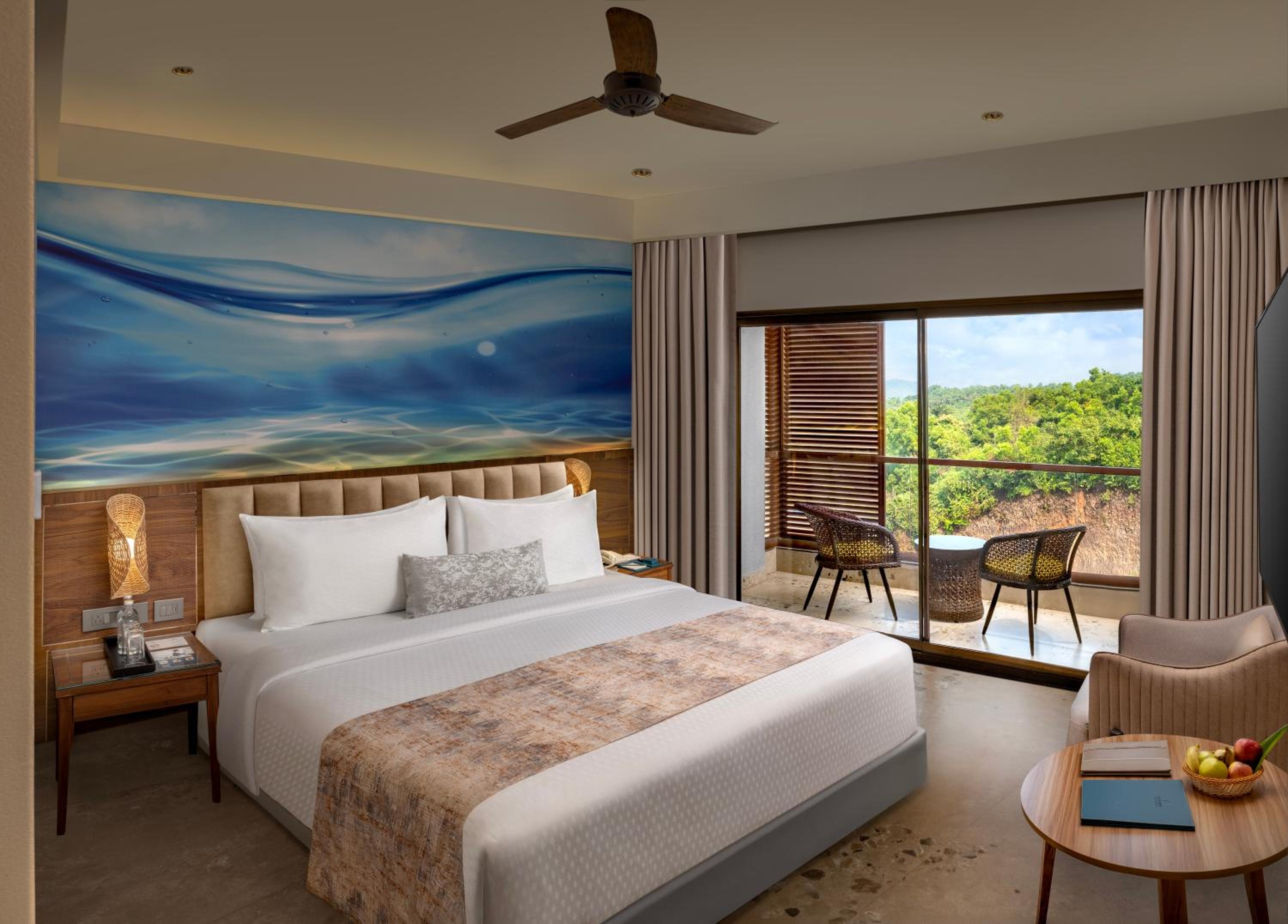 Standard King Bedroom with Balcony -  Inclusive of a 10% Discount on F&SB and a 25% Discount on Spa for all reservations staying up till 31st October