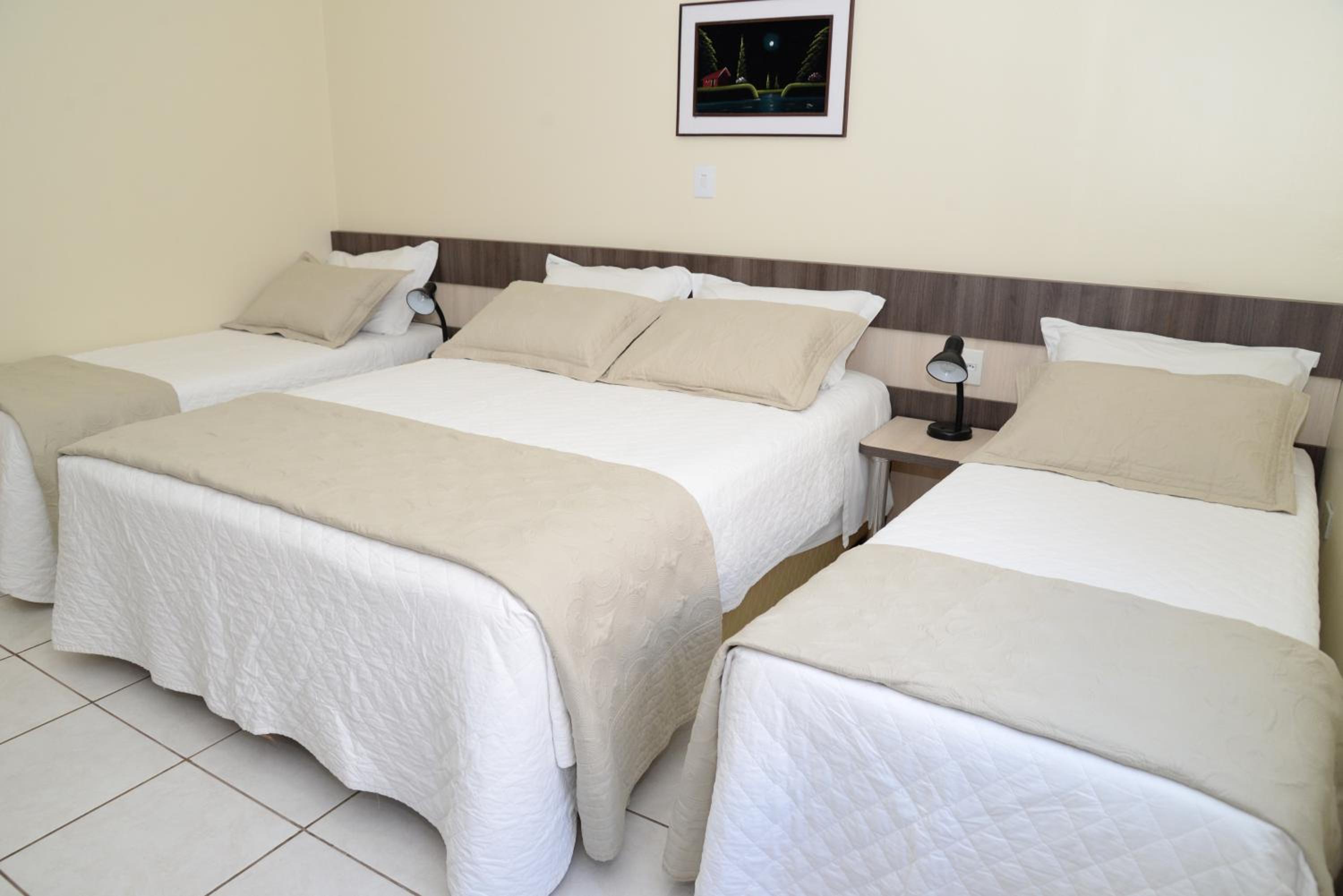 Deluxe Quadruple Room photo 1