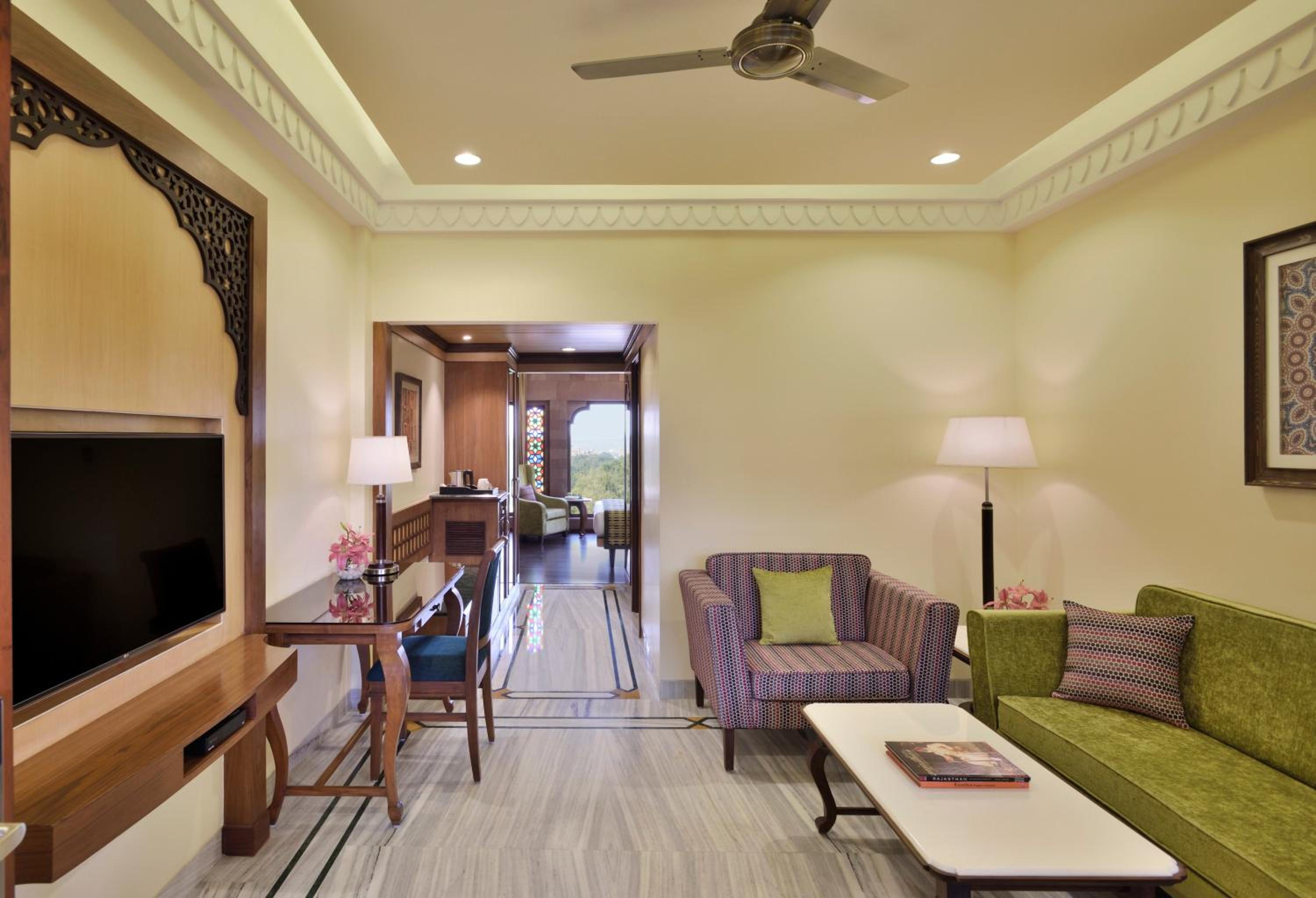 Junior Suite - Non-Smoking: 10% Discount on Food & Soft Beverages,Up to 20% Discount on SPA, special kids welcome/in room amenities like kits/bakery/chocolates etc. photo 3