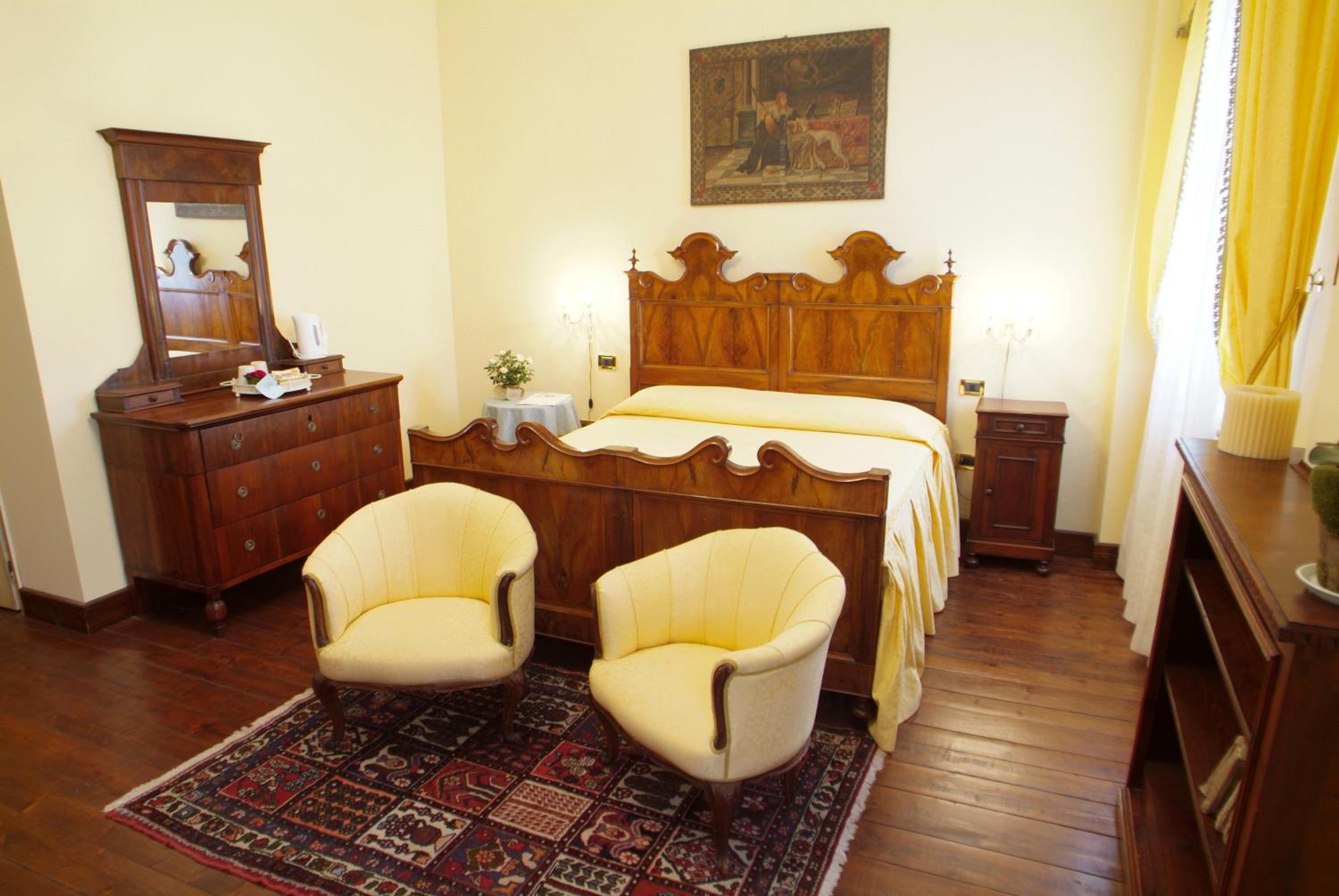 Family Room photo 1