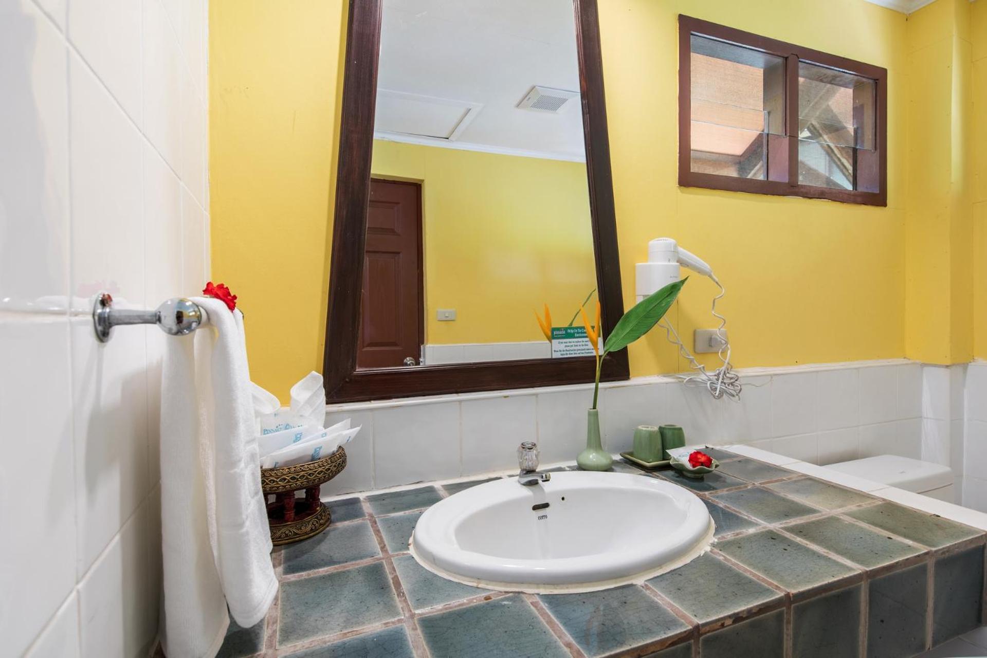 Deluxe Bungalow - Photo 6