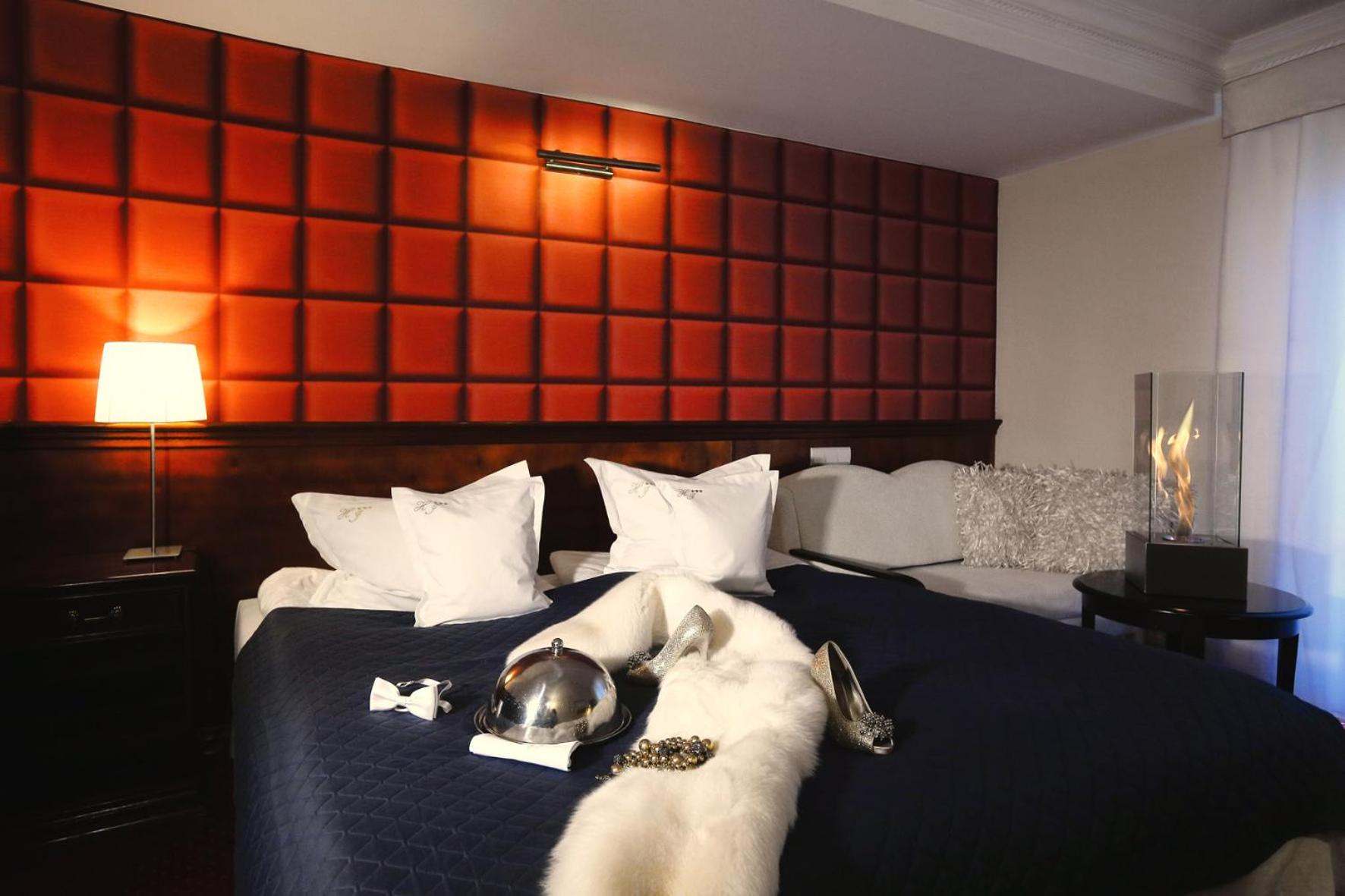 Double or Twin Room - Photo 1