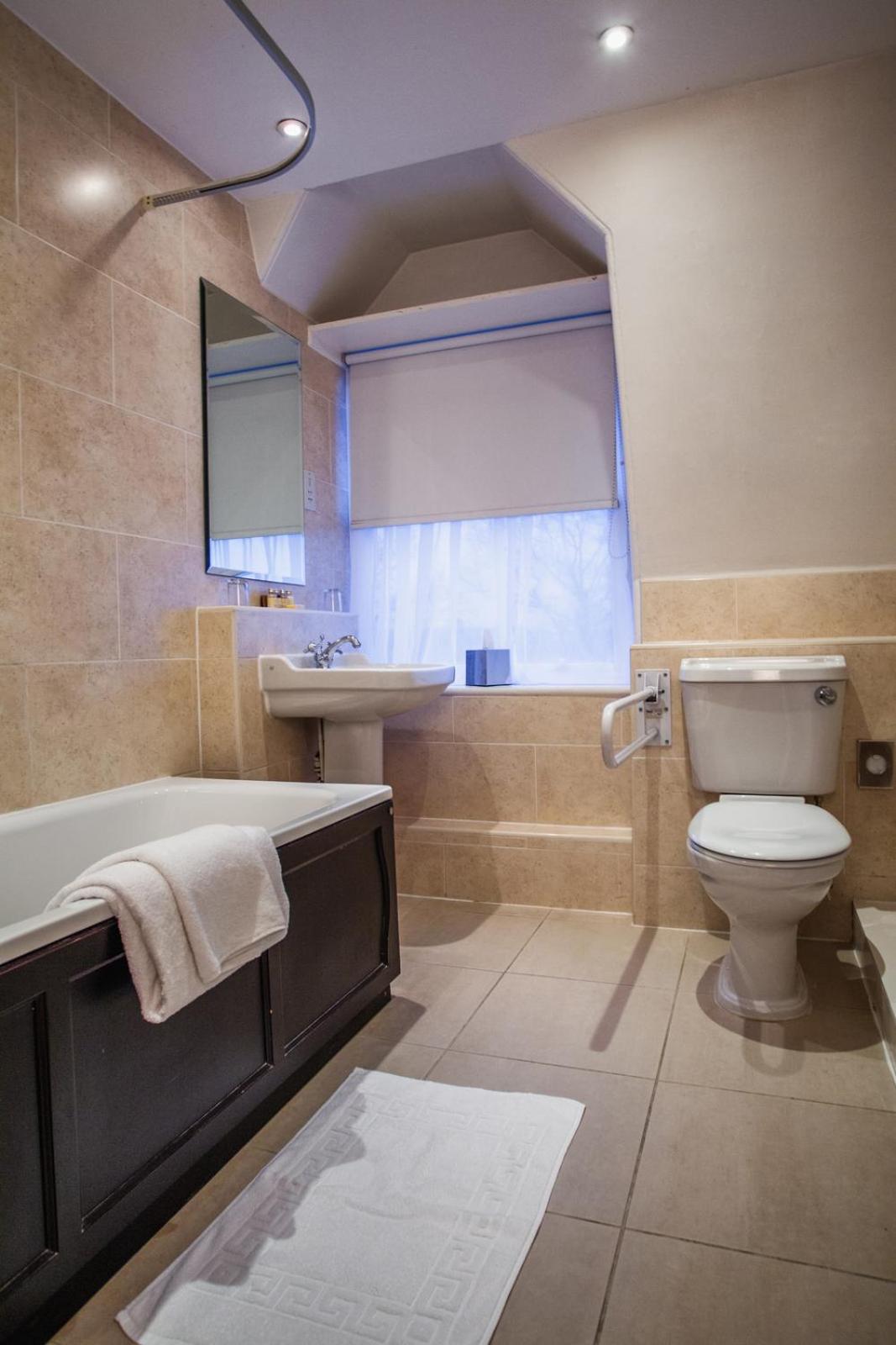 Single Room photo 2