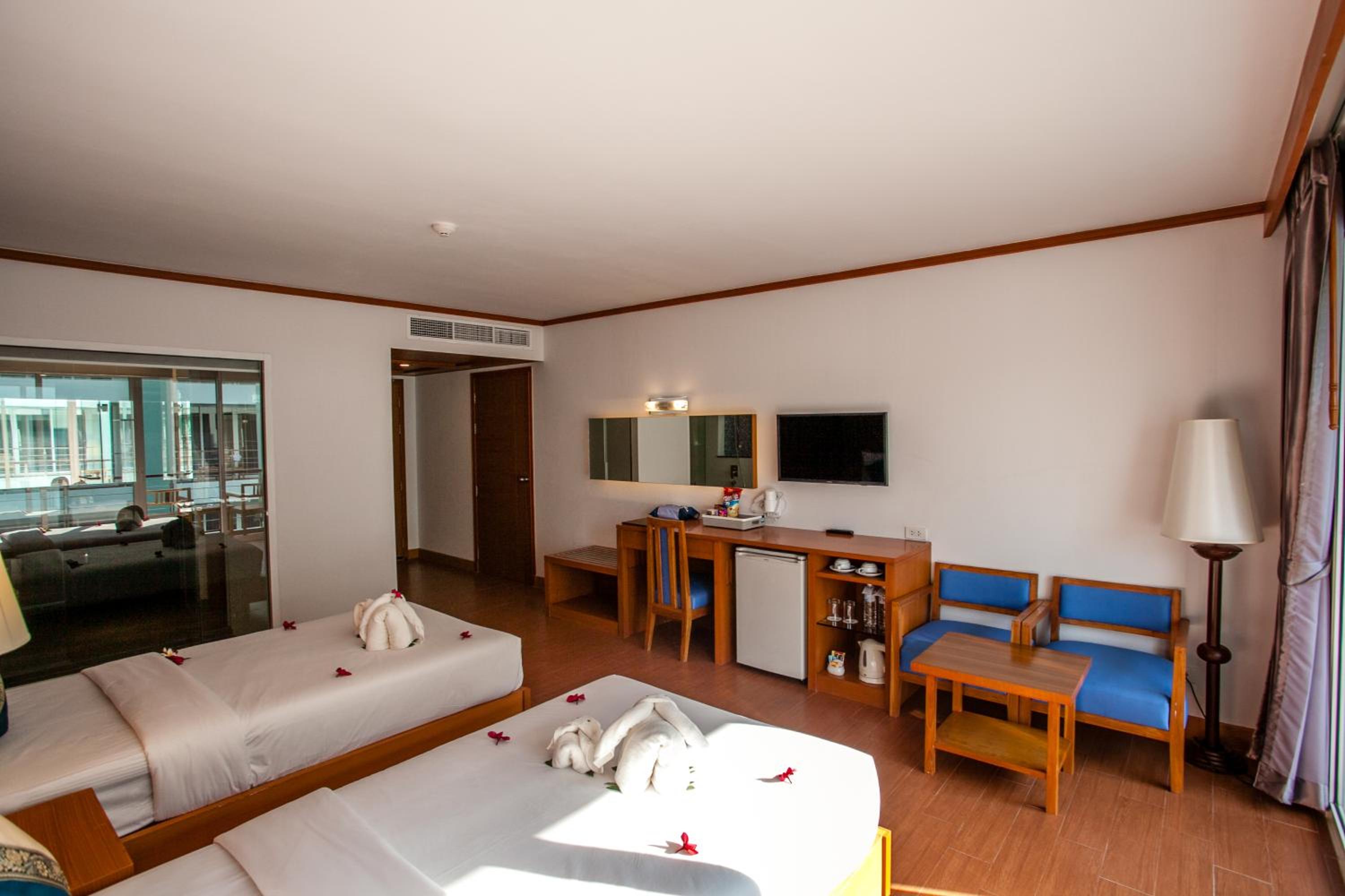 Deluxe Double Room - Photo 3