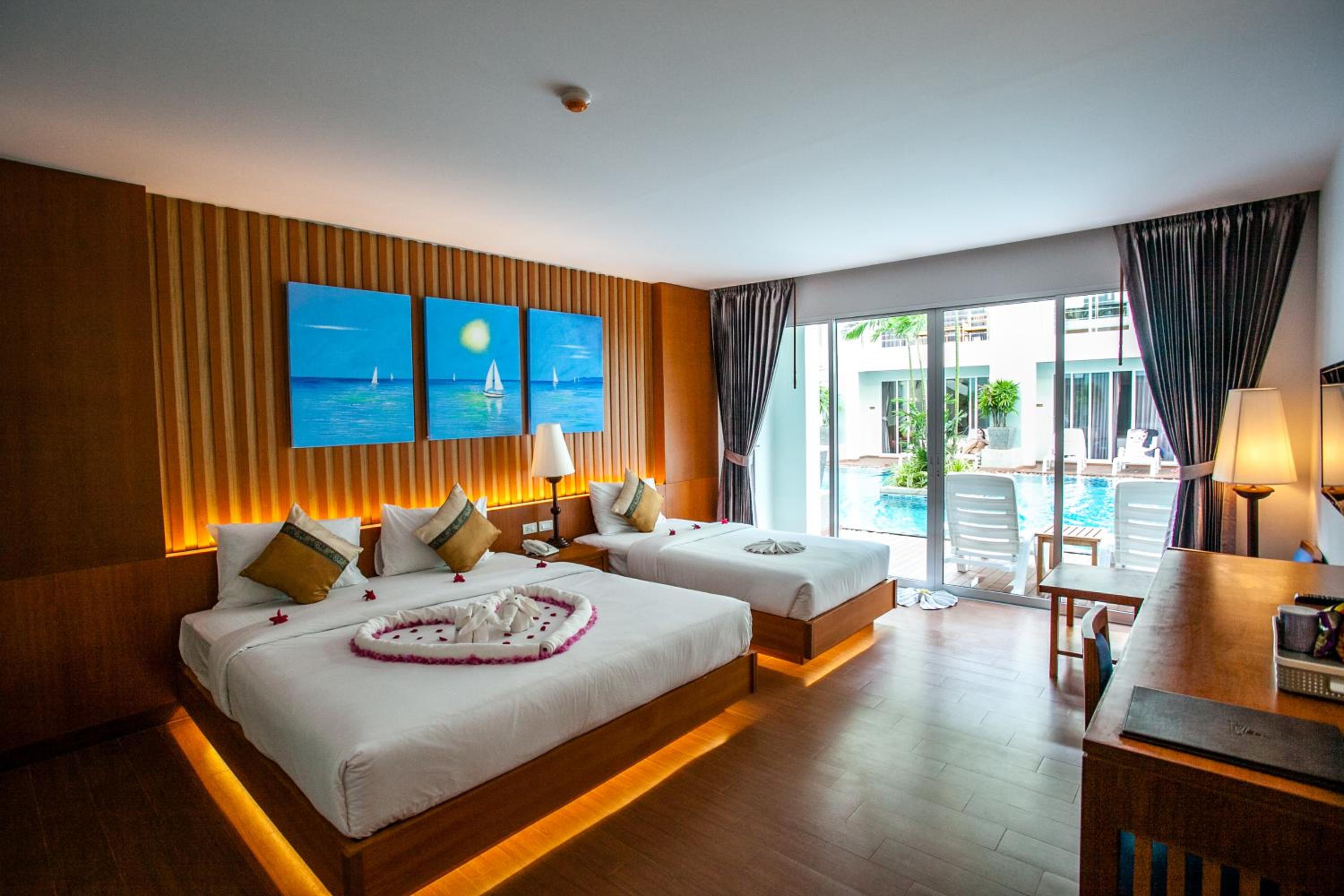 Deluxe Double Room with Pool Access - Photo 1