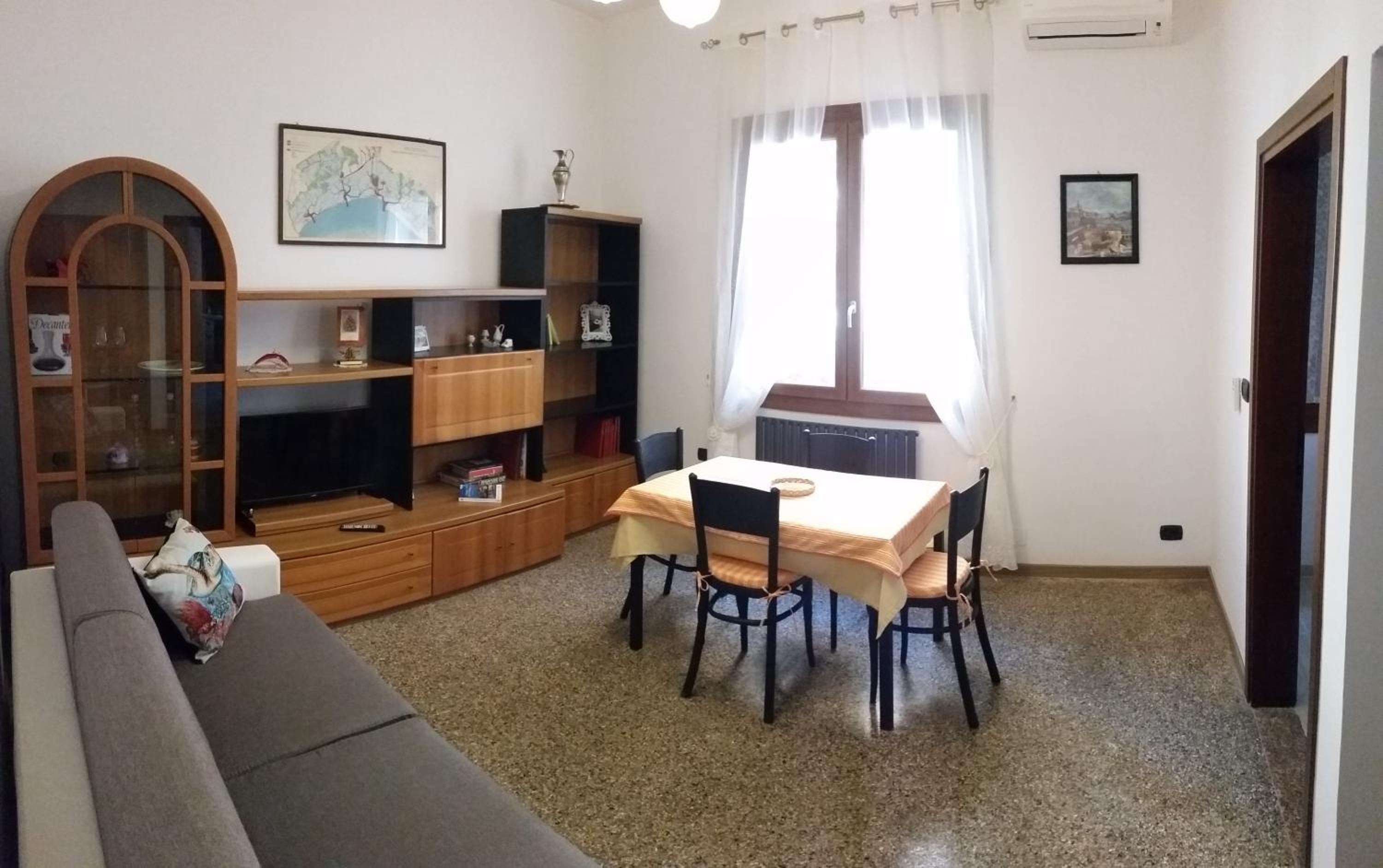 Apartment photo 3