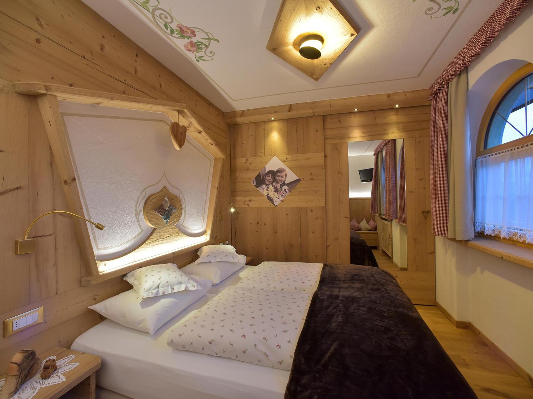 Double or Twin Room - Photo 3