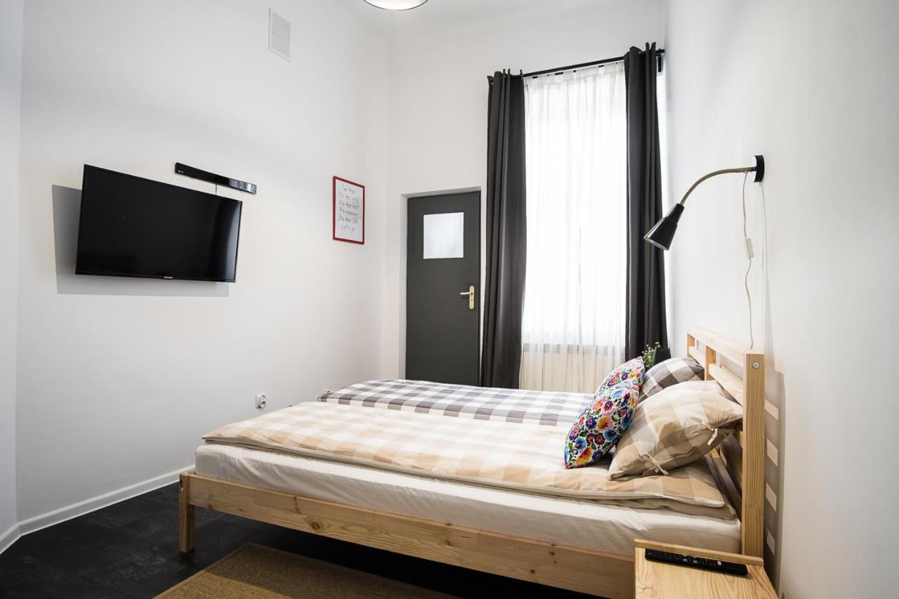Double Room with Private Toilet photo 1