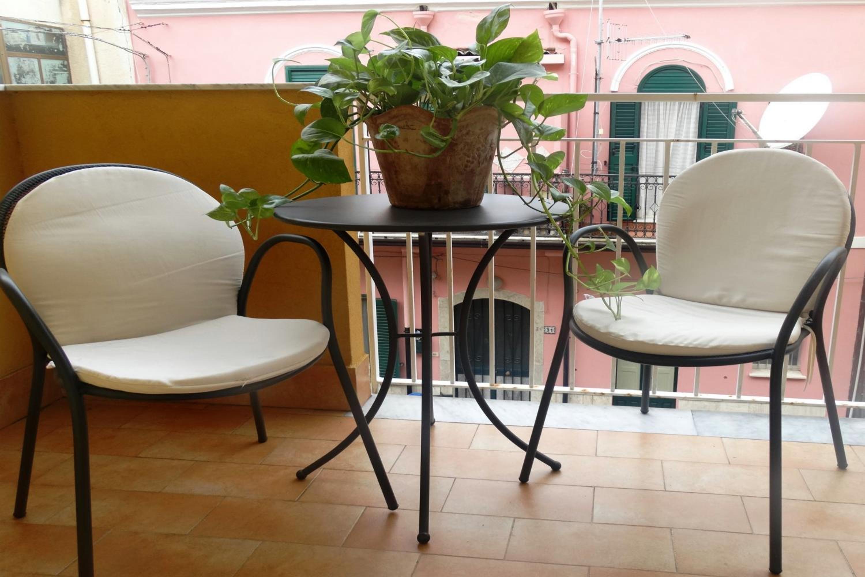Double or Twin Room with Balcony photo 3