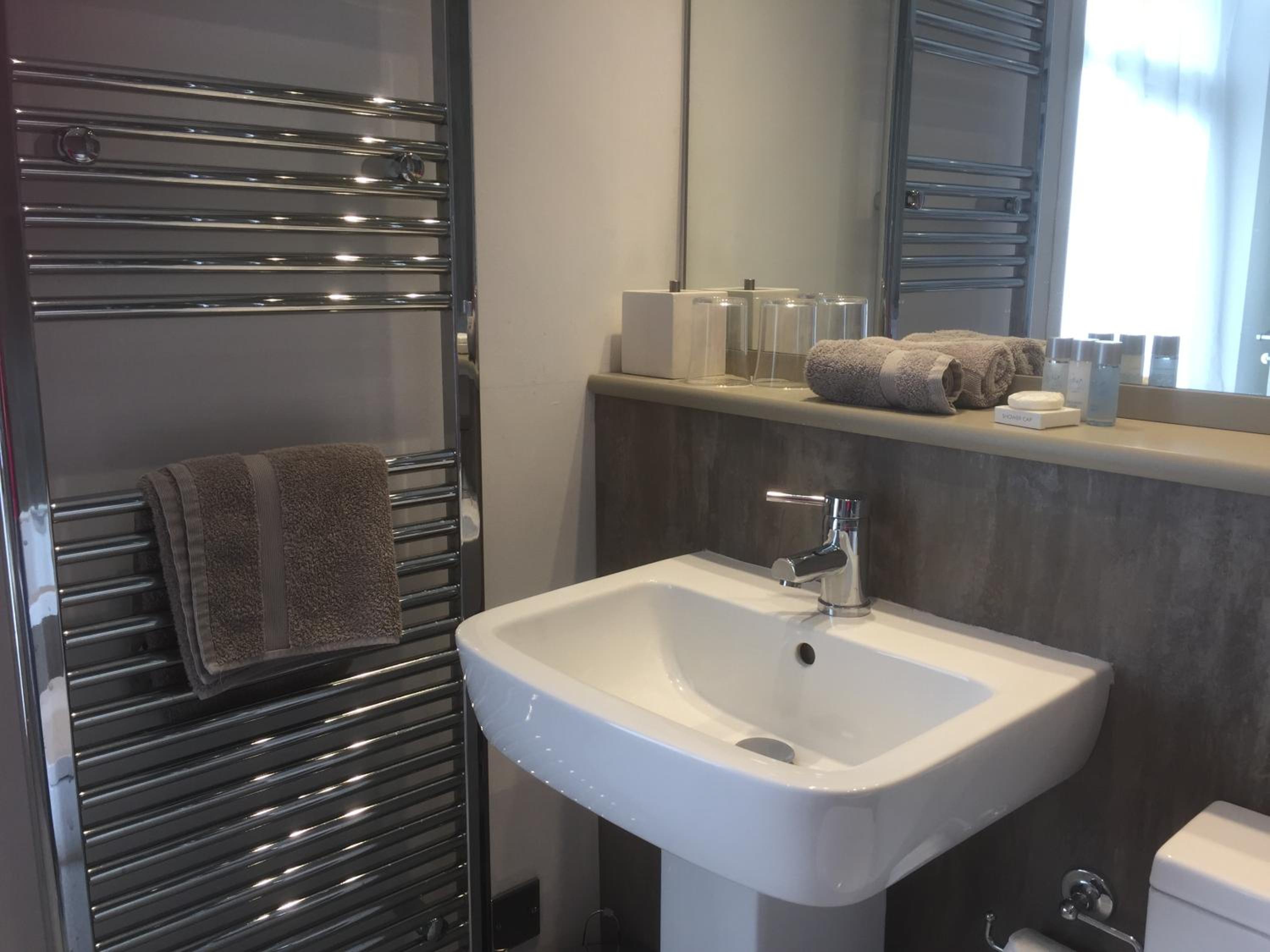 Deluxe Double or Twin Room with Balcony photo 3