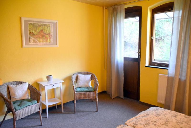 Two-Bedroom Apartment - Photo 6